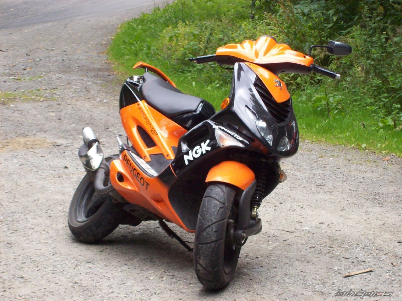 Photo 1476782