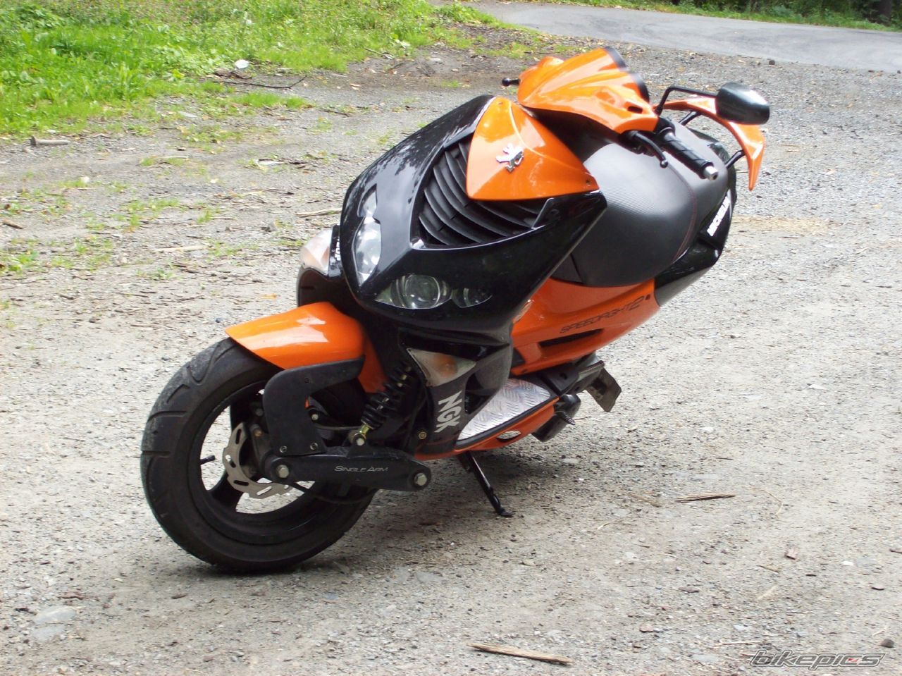 Photo 1476785