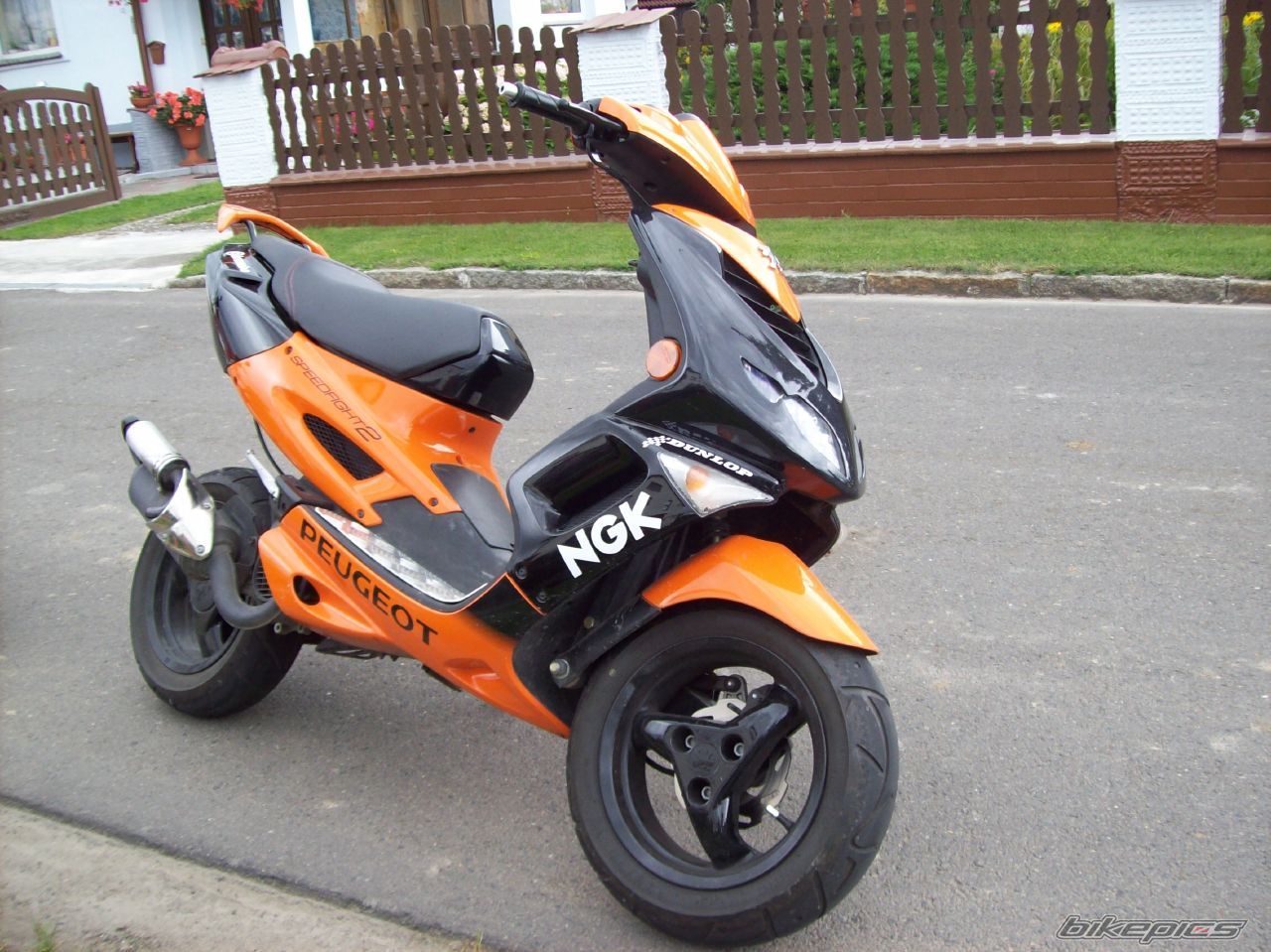 Bike Photo 1476786