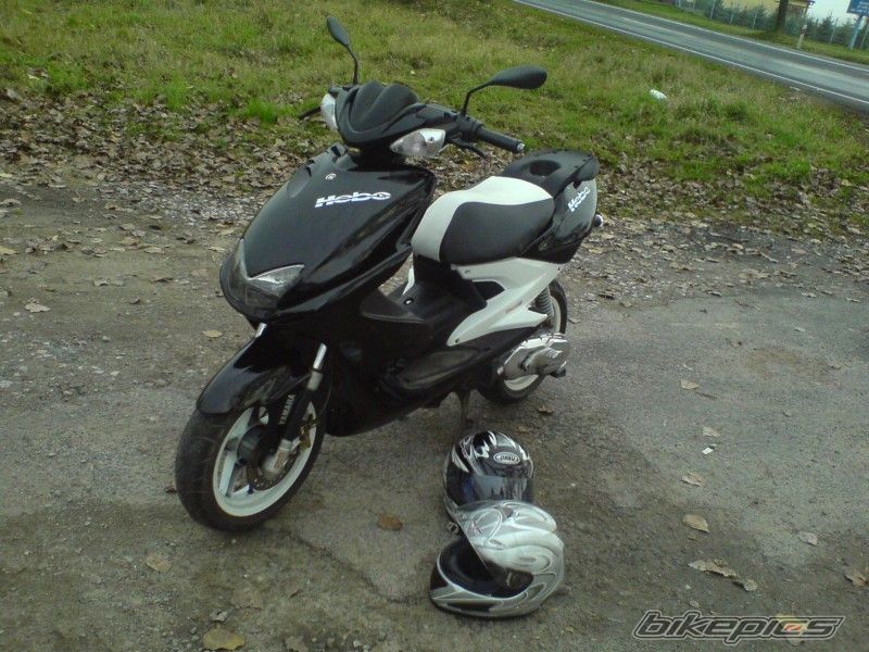 Photo 1476902