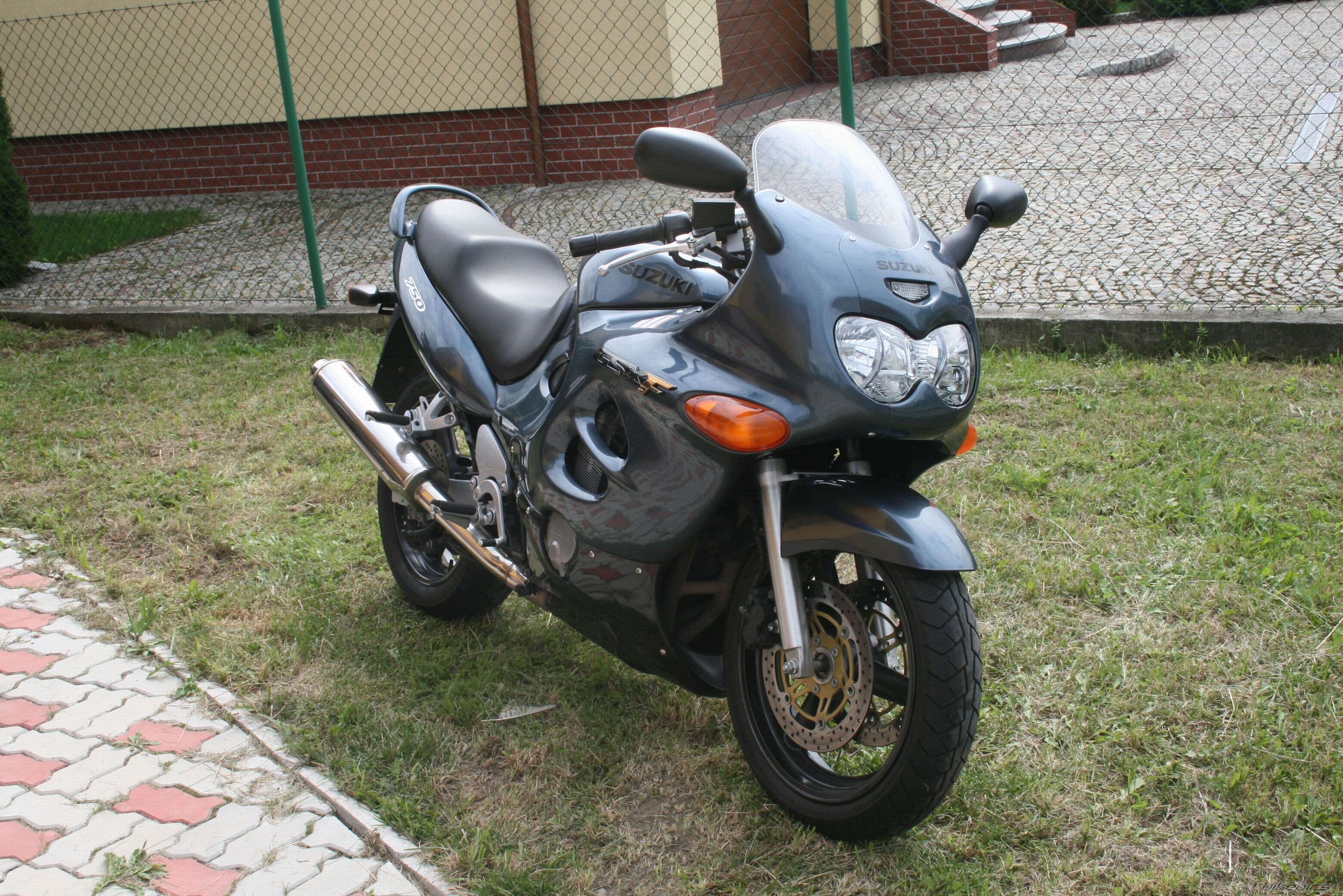 Photo 1476945