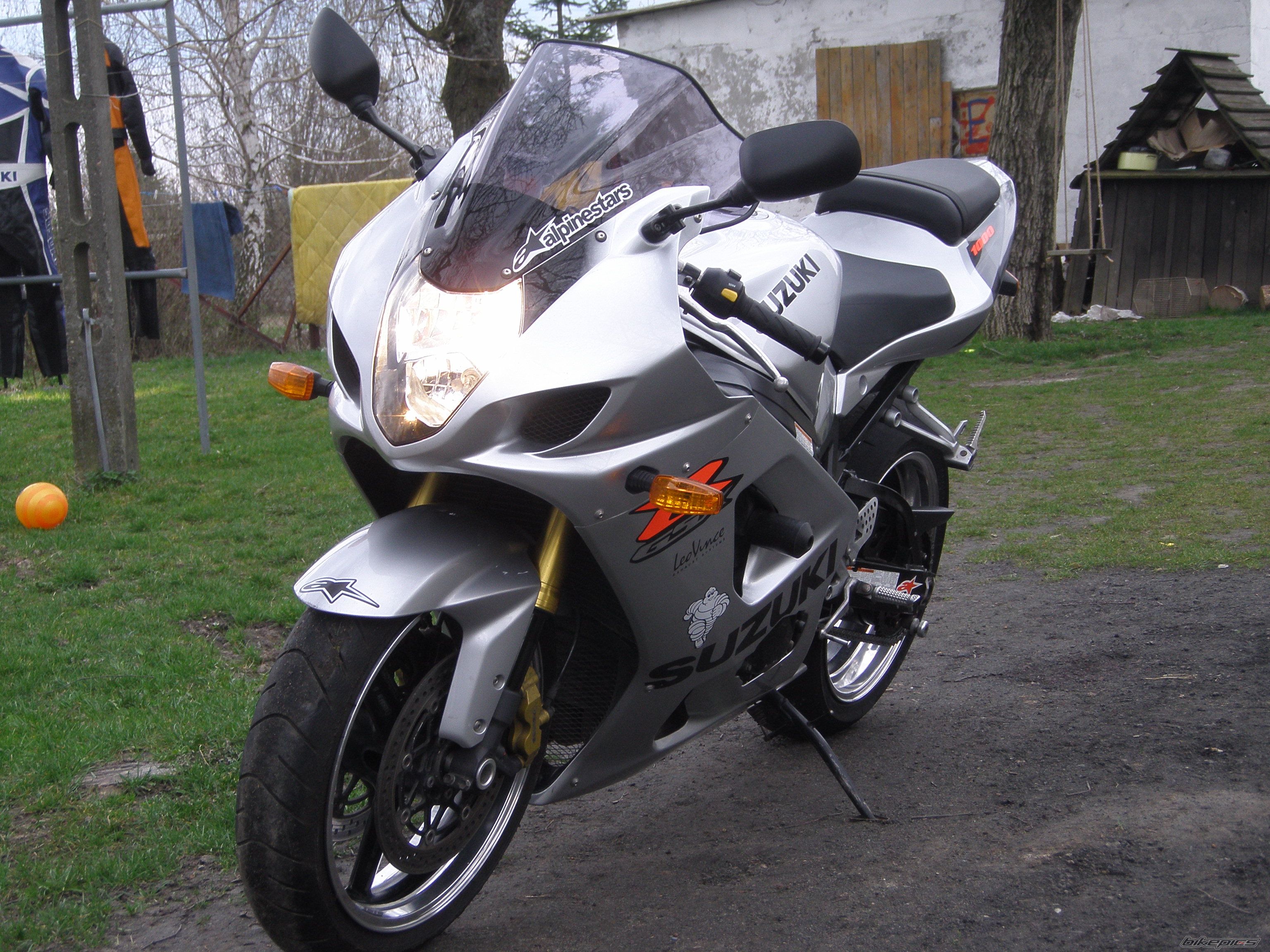 Photo 1476973