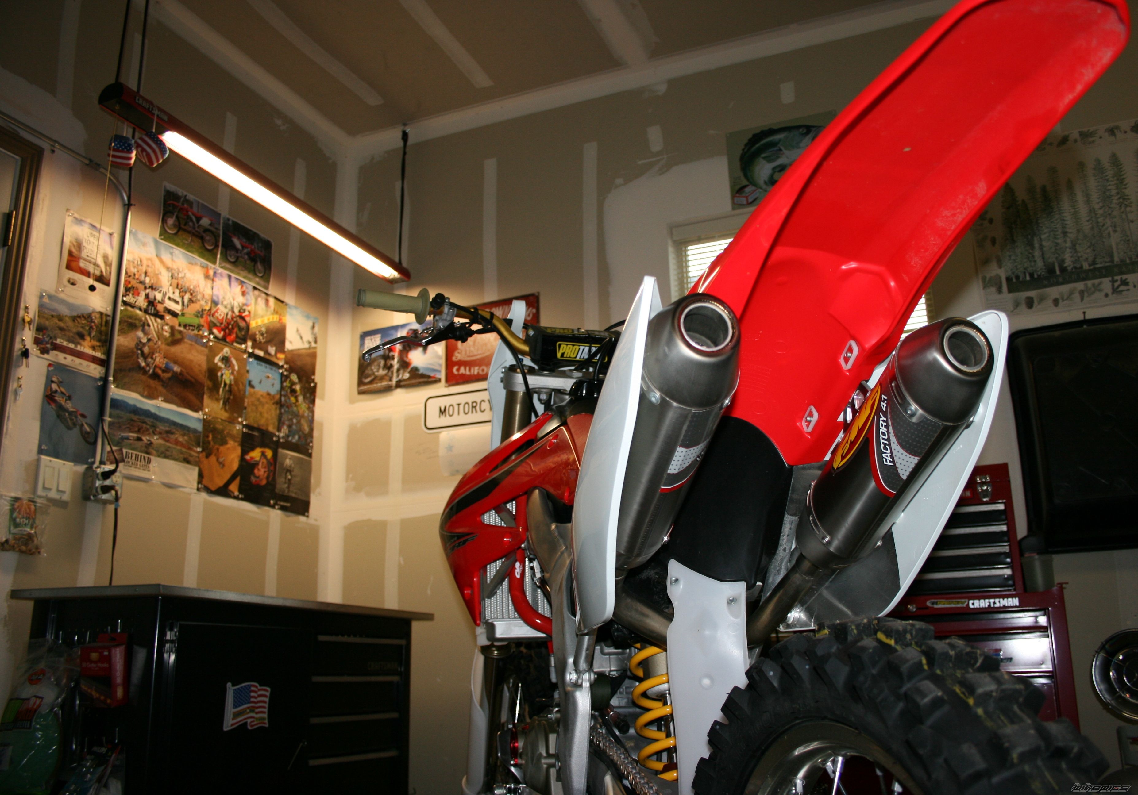 Photo 1477036