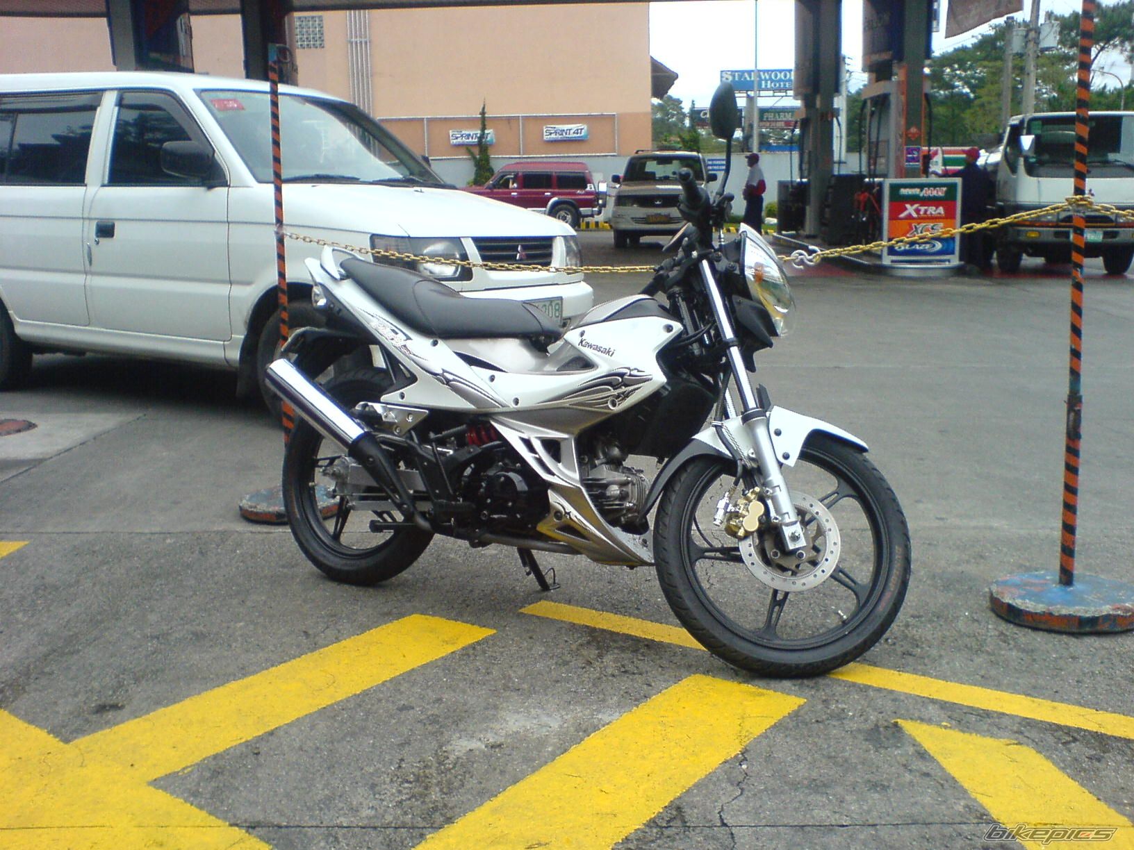 Photo 1477085