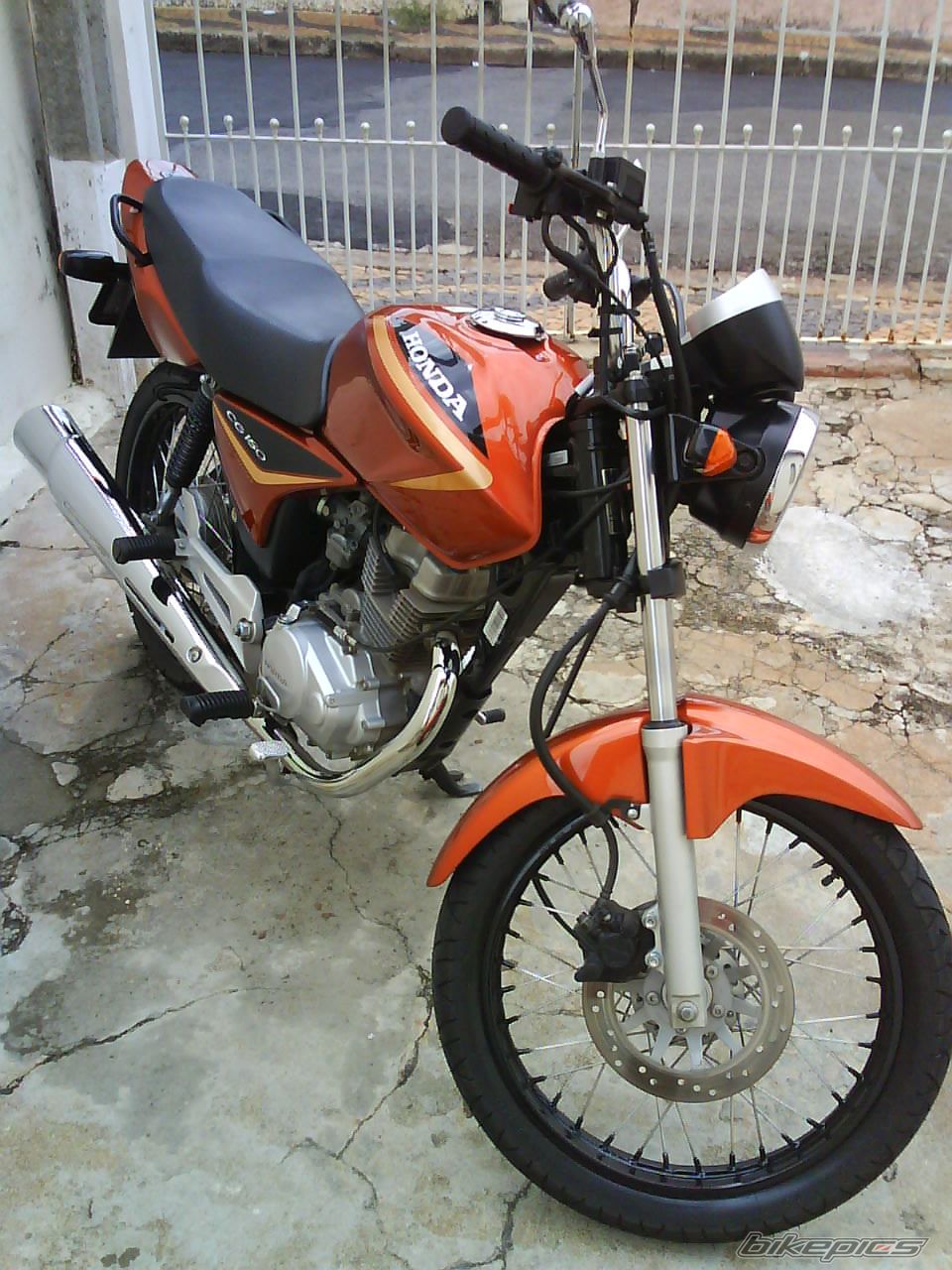Photo 1477111