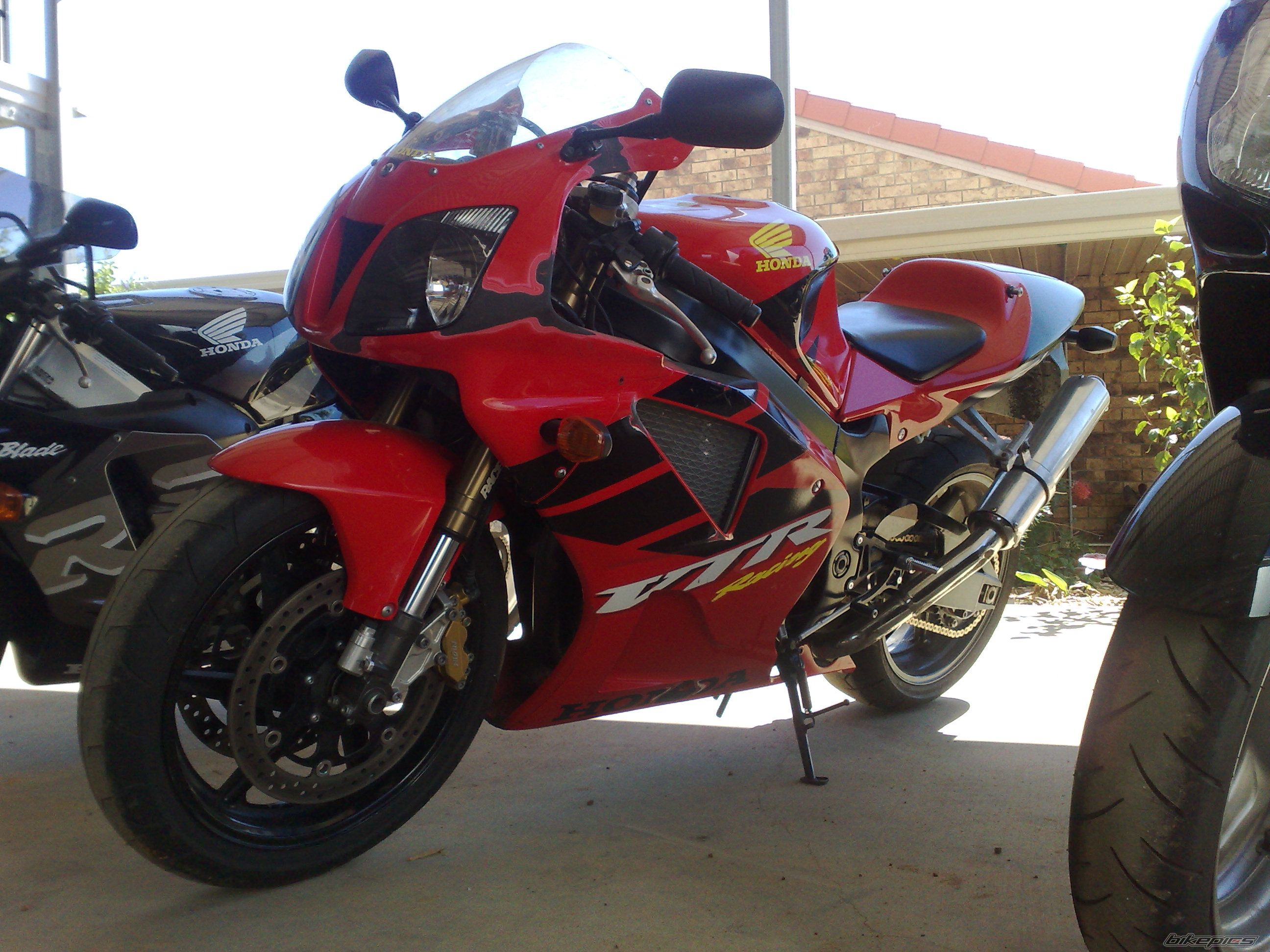 Photo 1477211