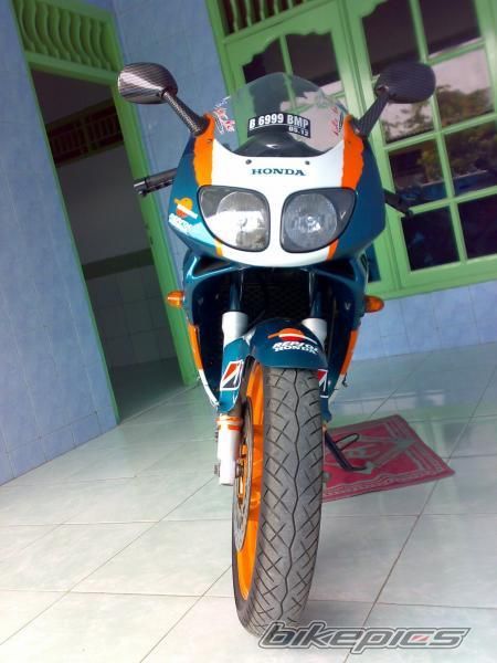 Photo 1477231