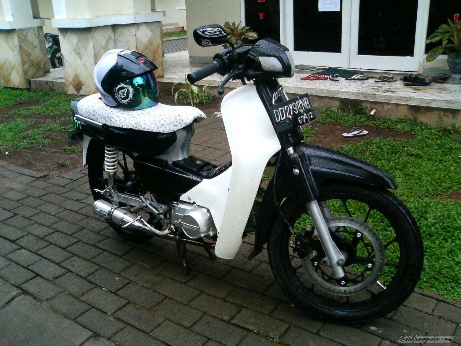 Photo 1477319