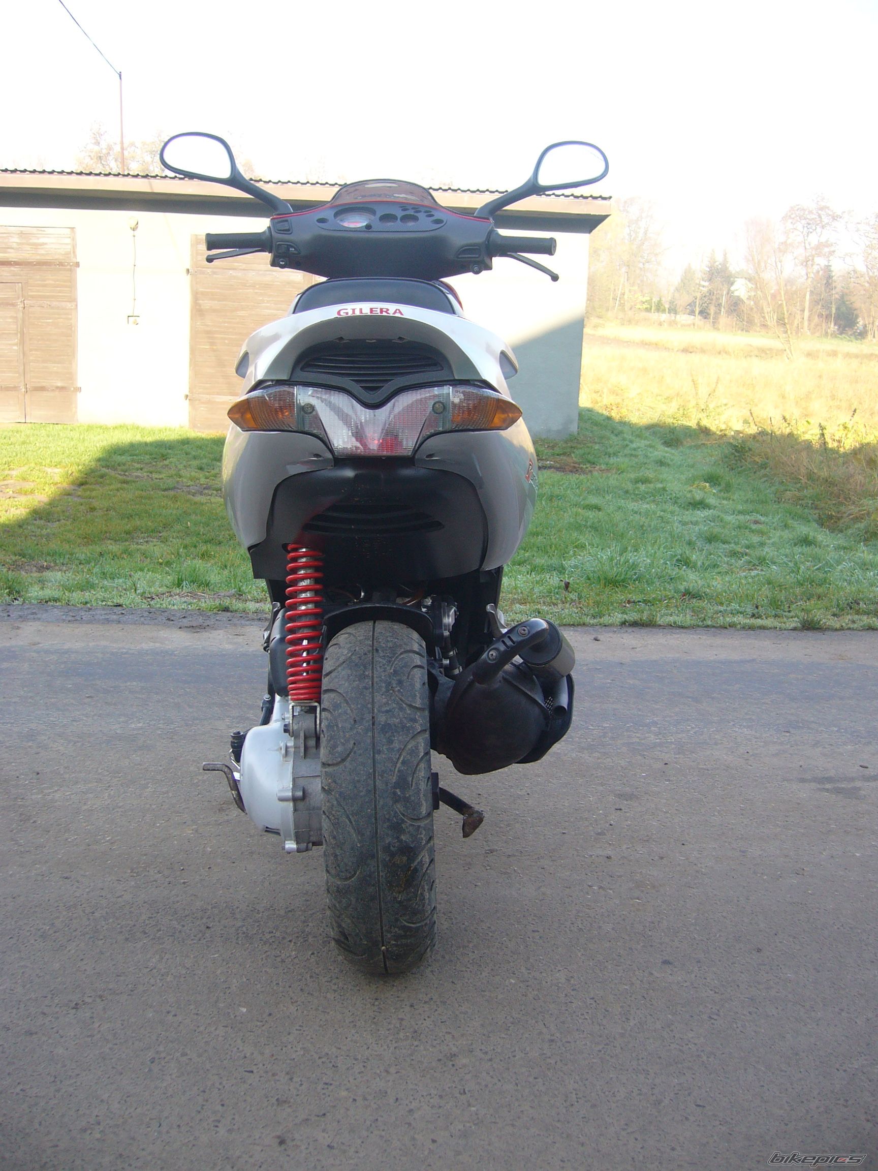 Photo 1477327