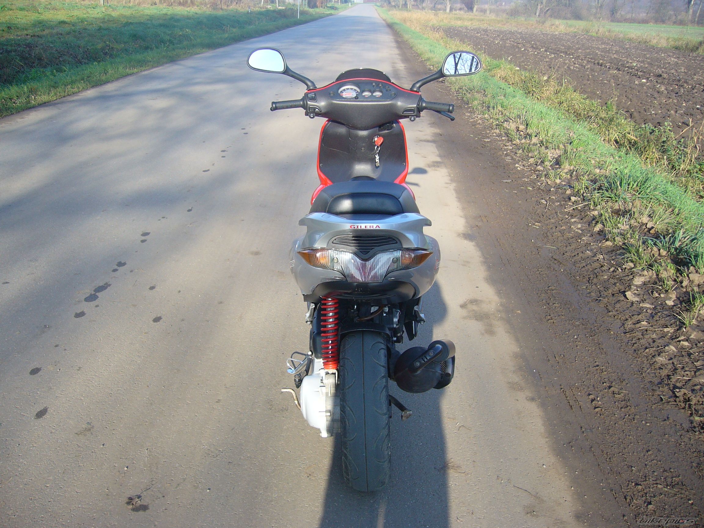 Photo 1477343
