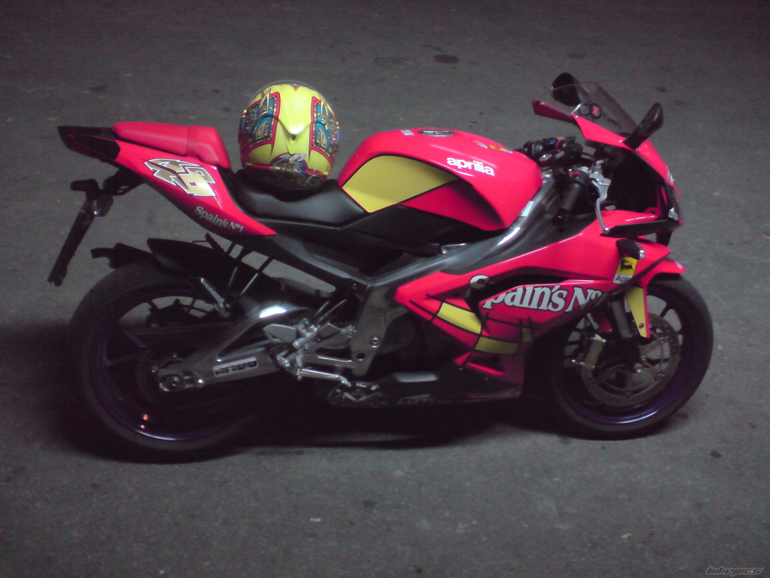 Bike Photo 1477355
