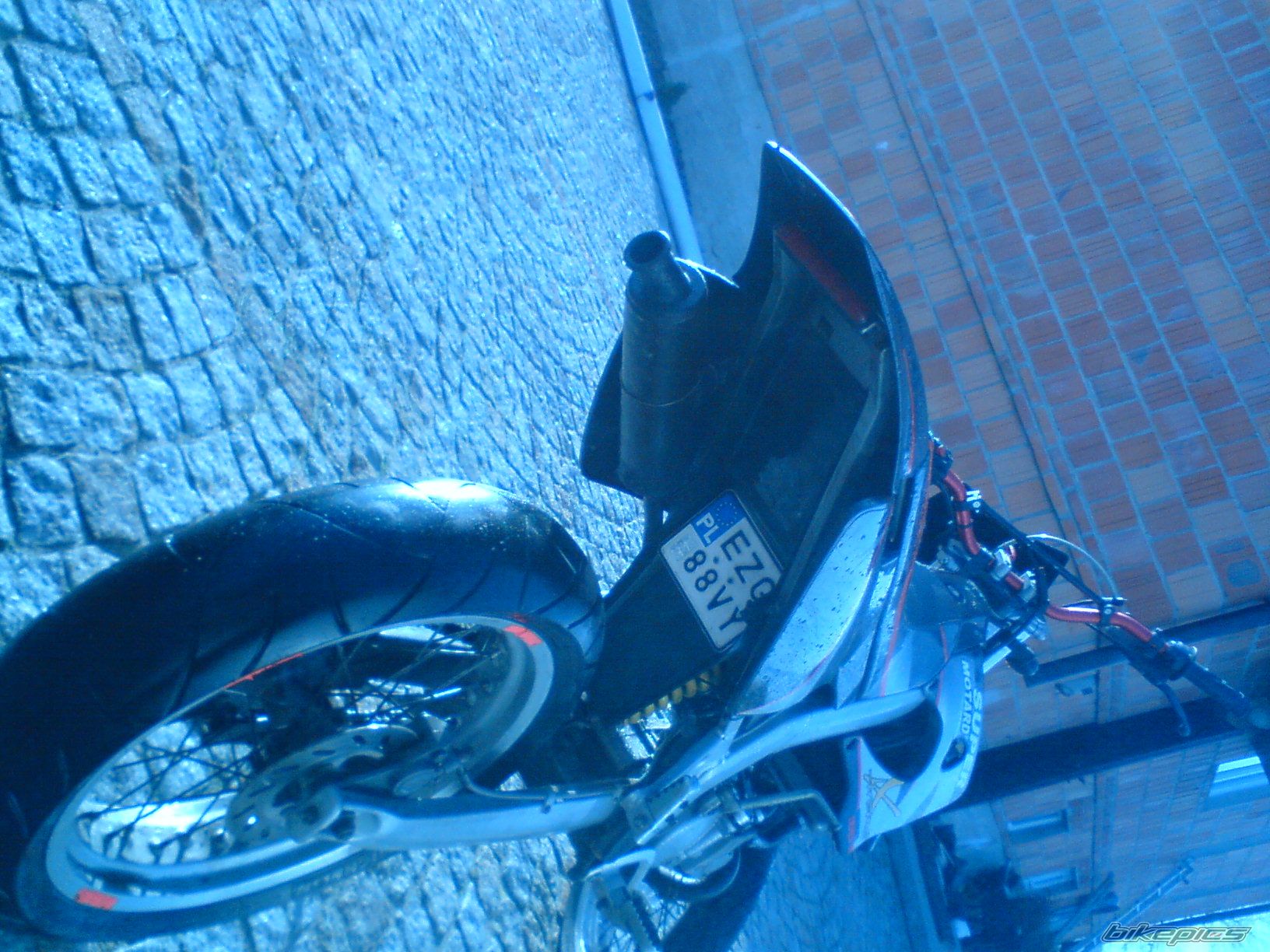 Photo 1477414