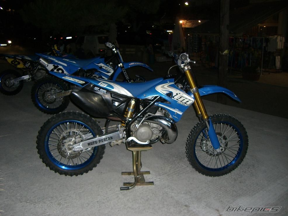 Photo 1477425