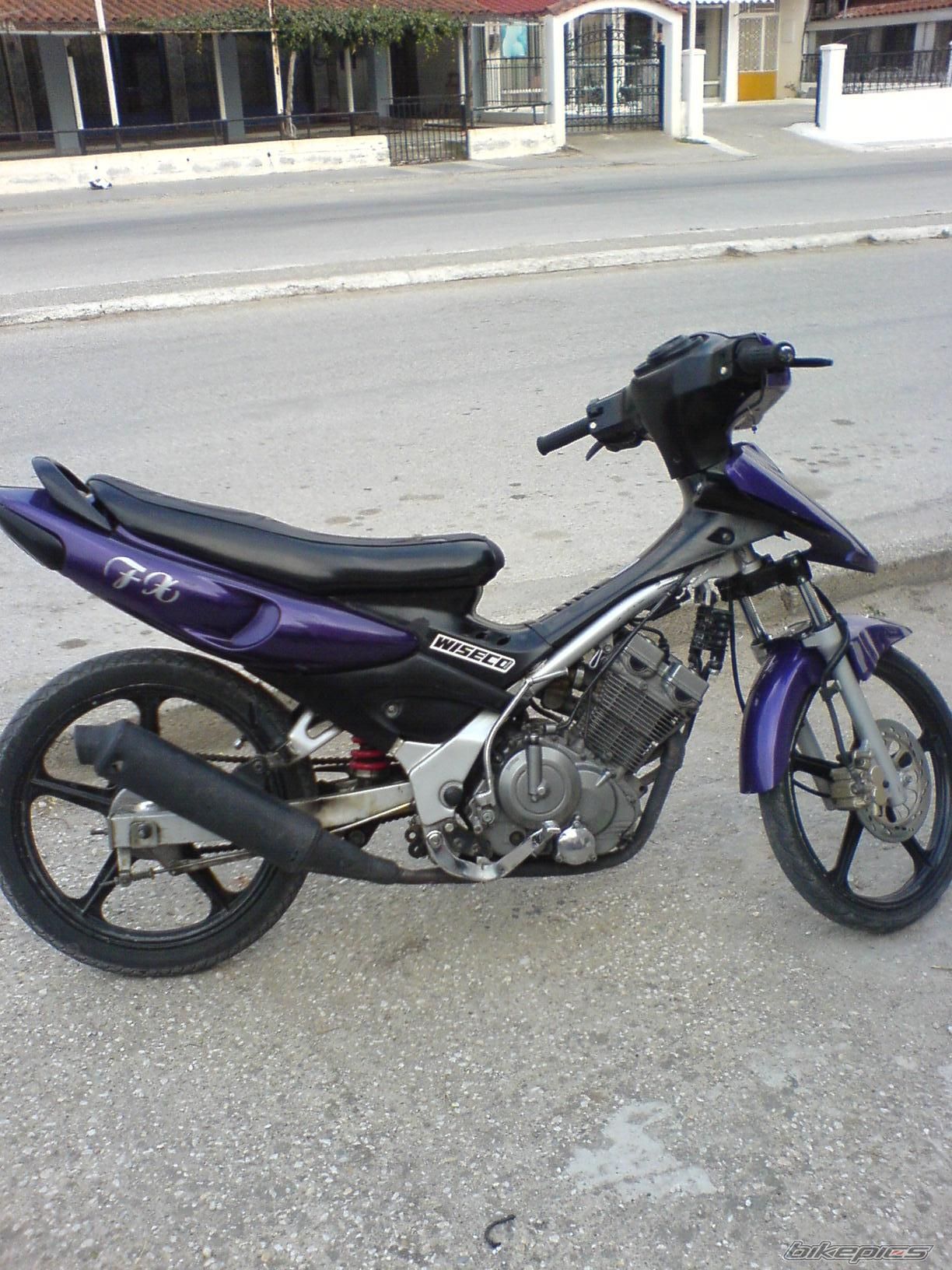 Photo 1477444