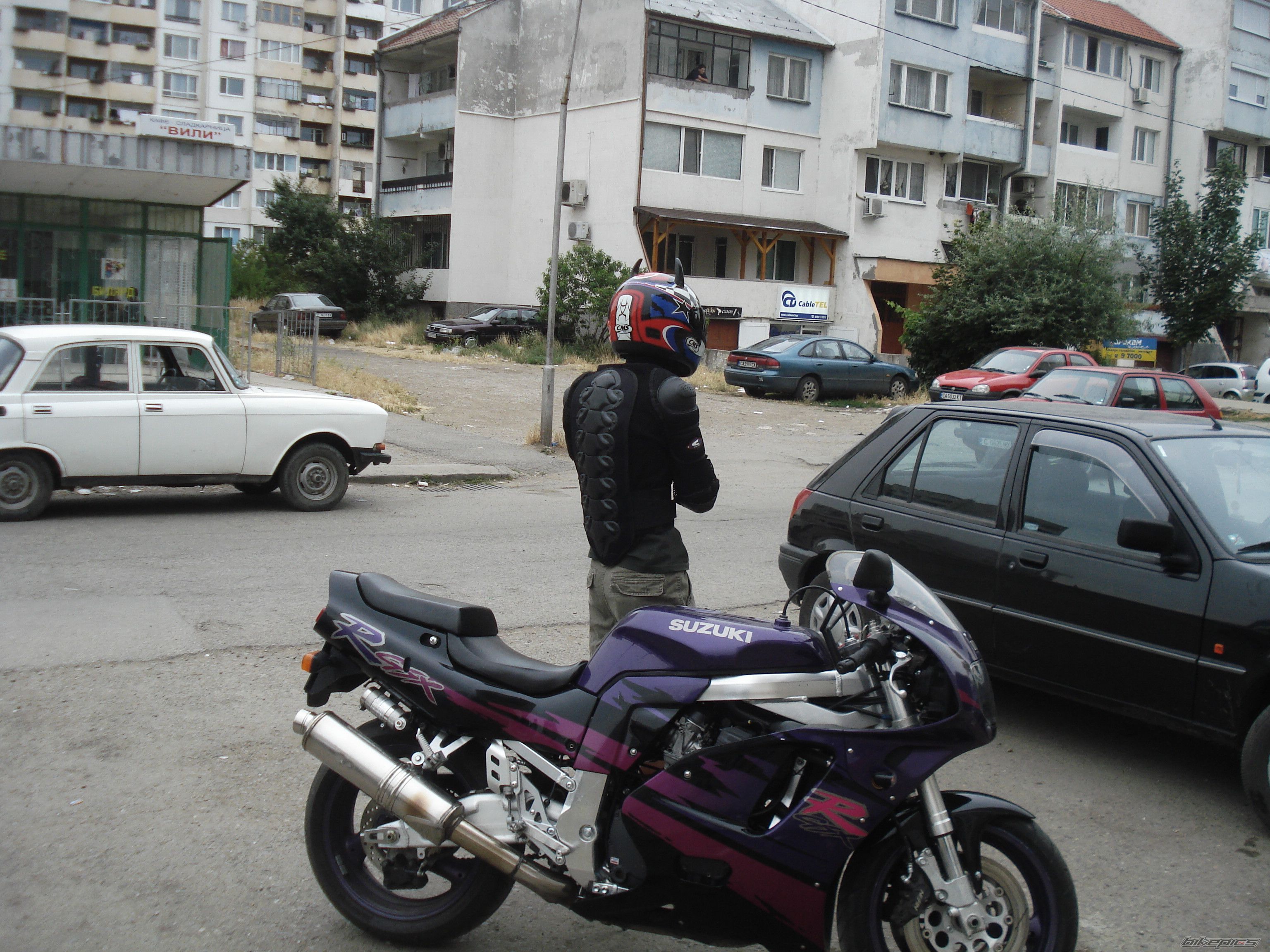 Photo 1477588