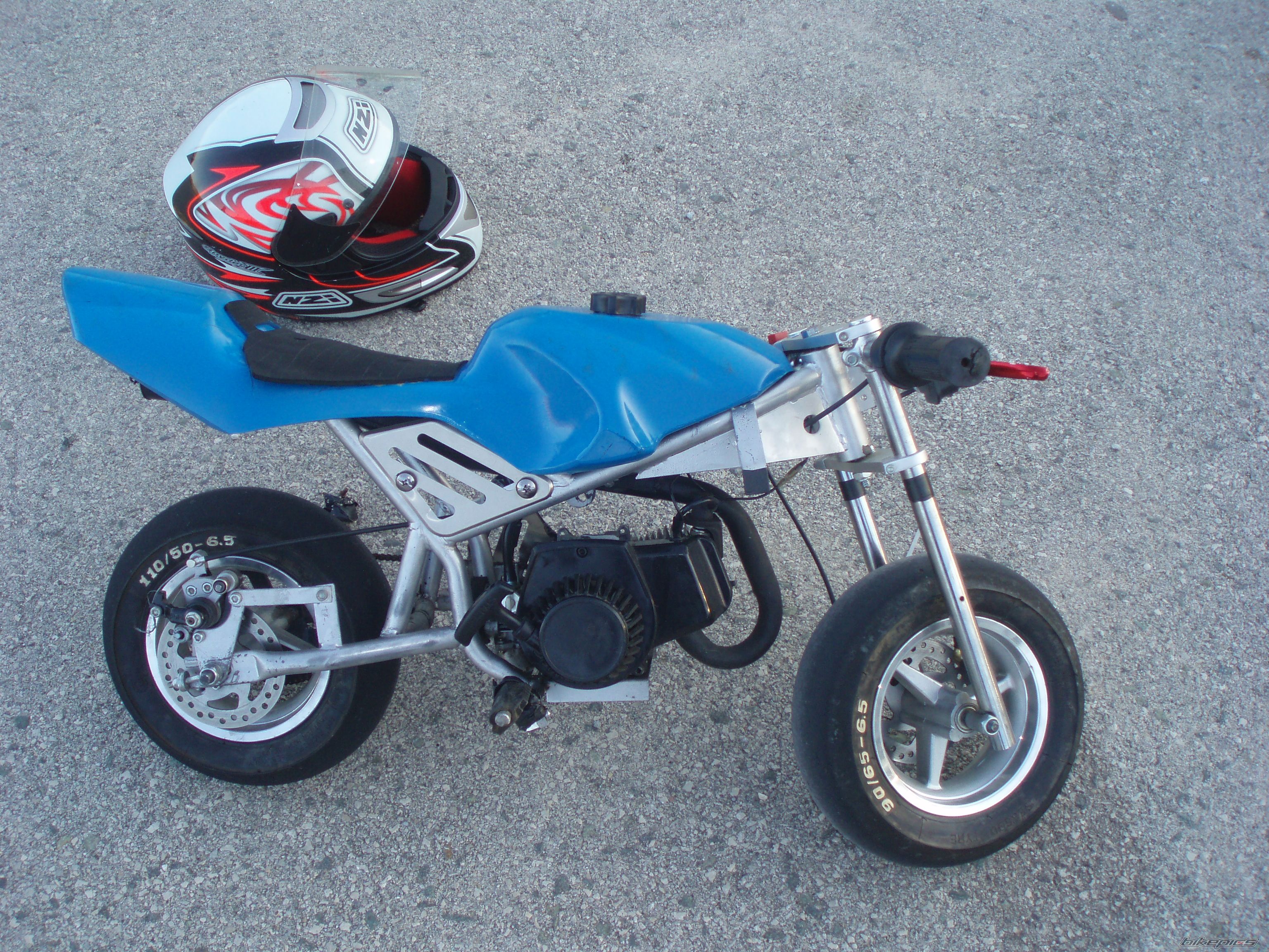 Photo 1477721