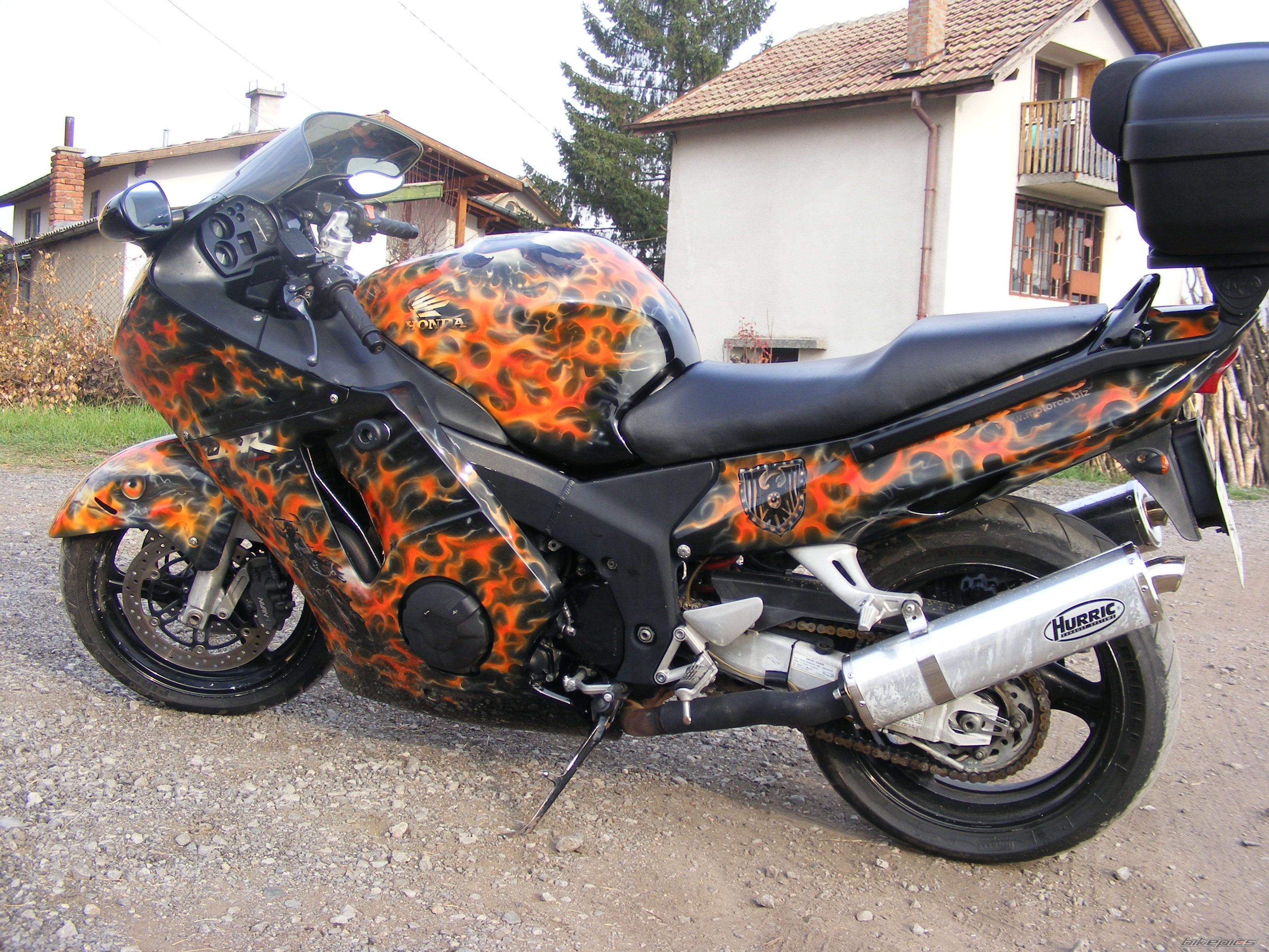 Photo 1477743