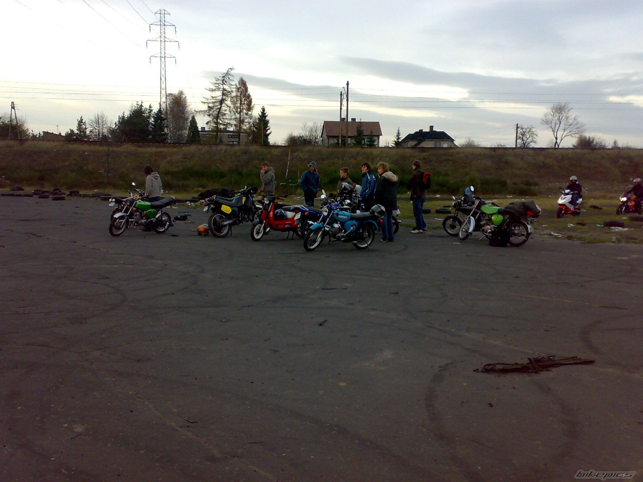Photo 1477748