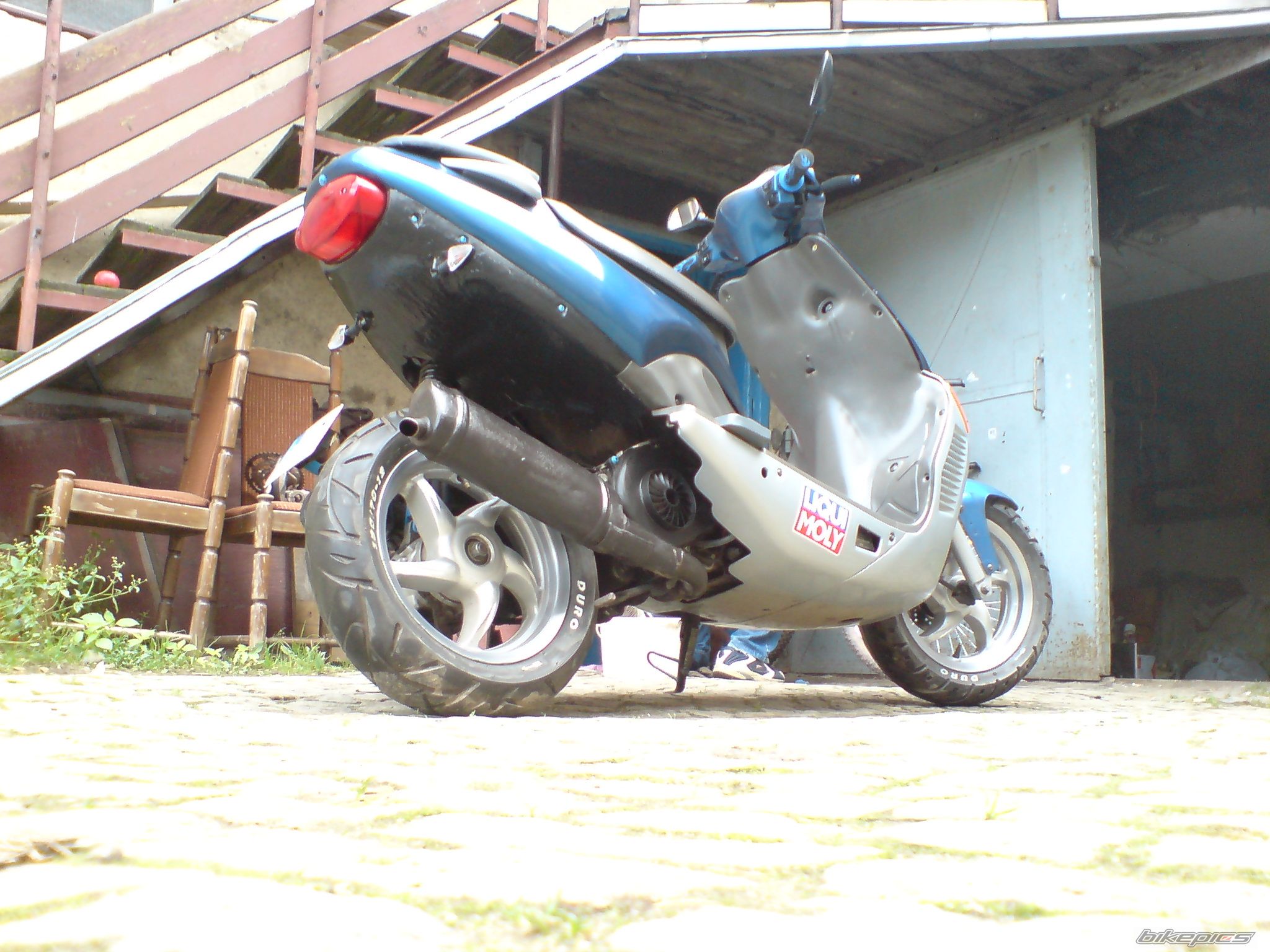 Photo 1477768