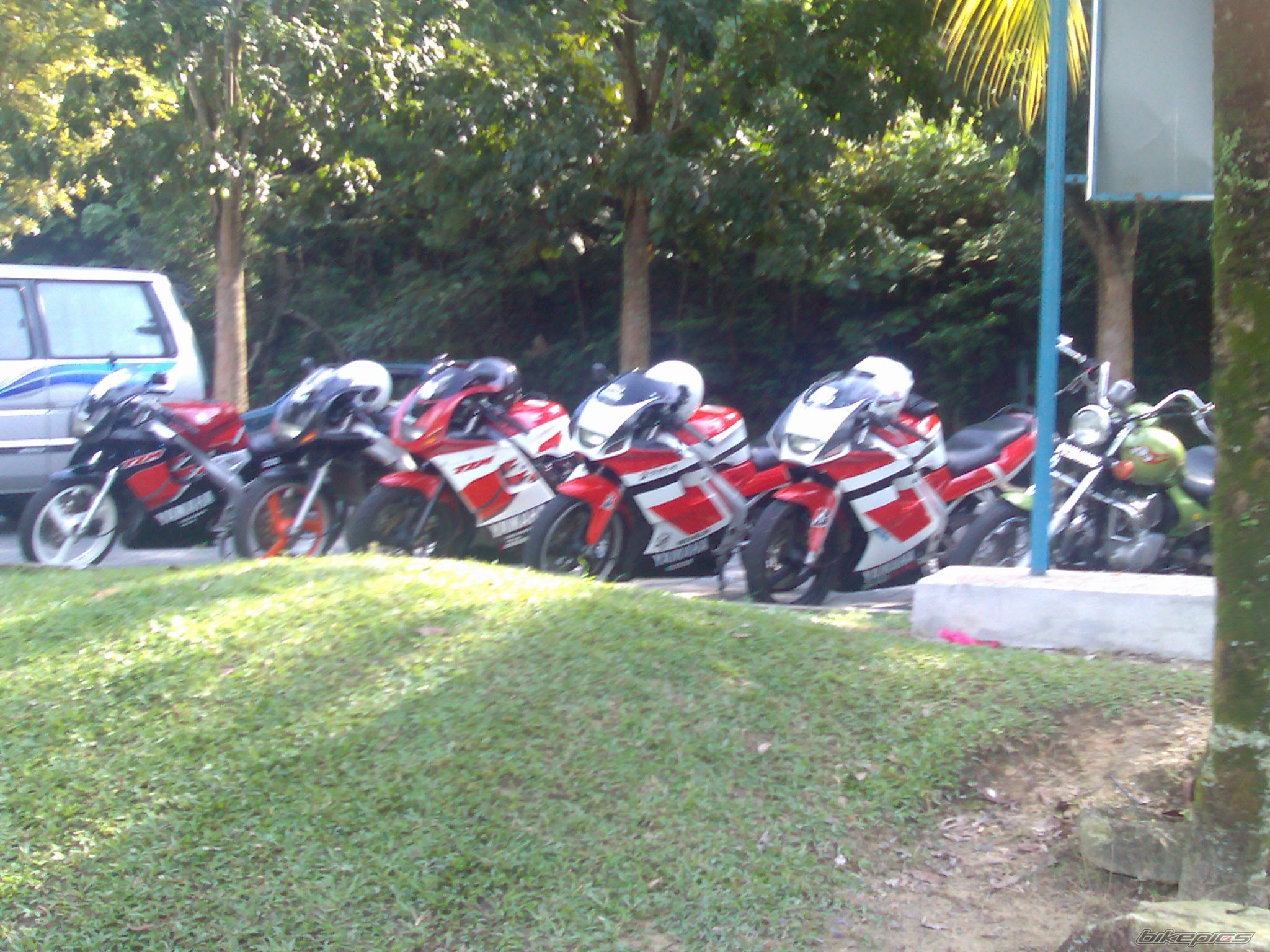 Bike Photo 1477779