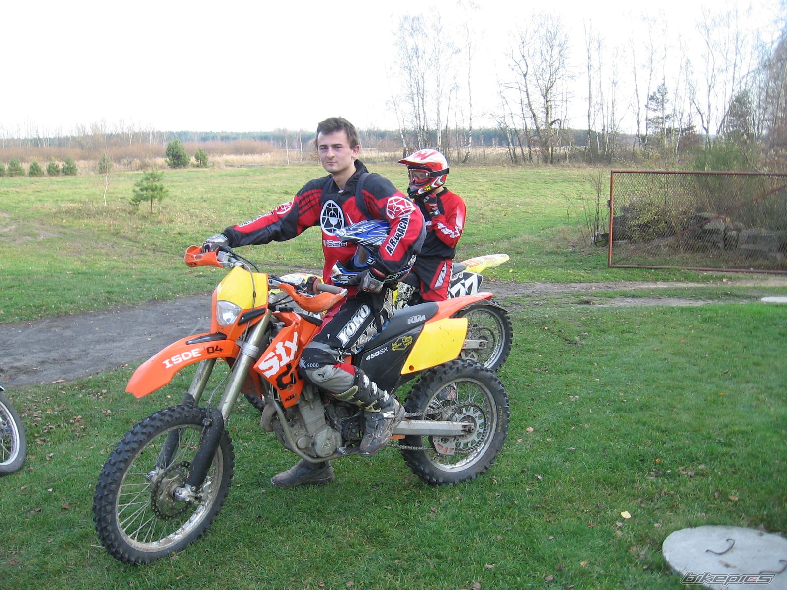 Photo 1477856