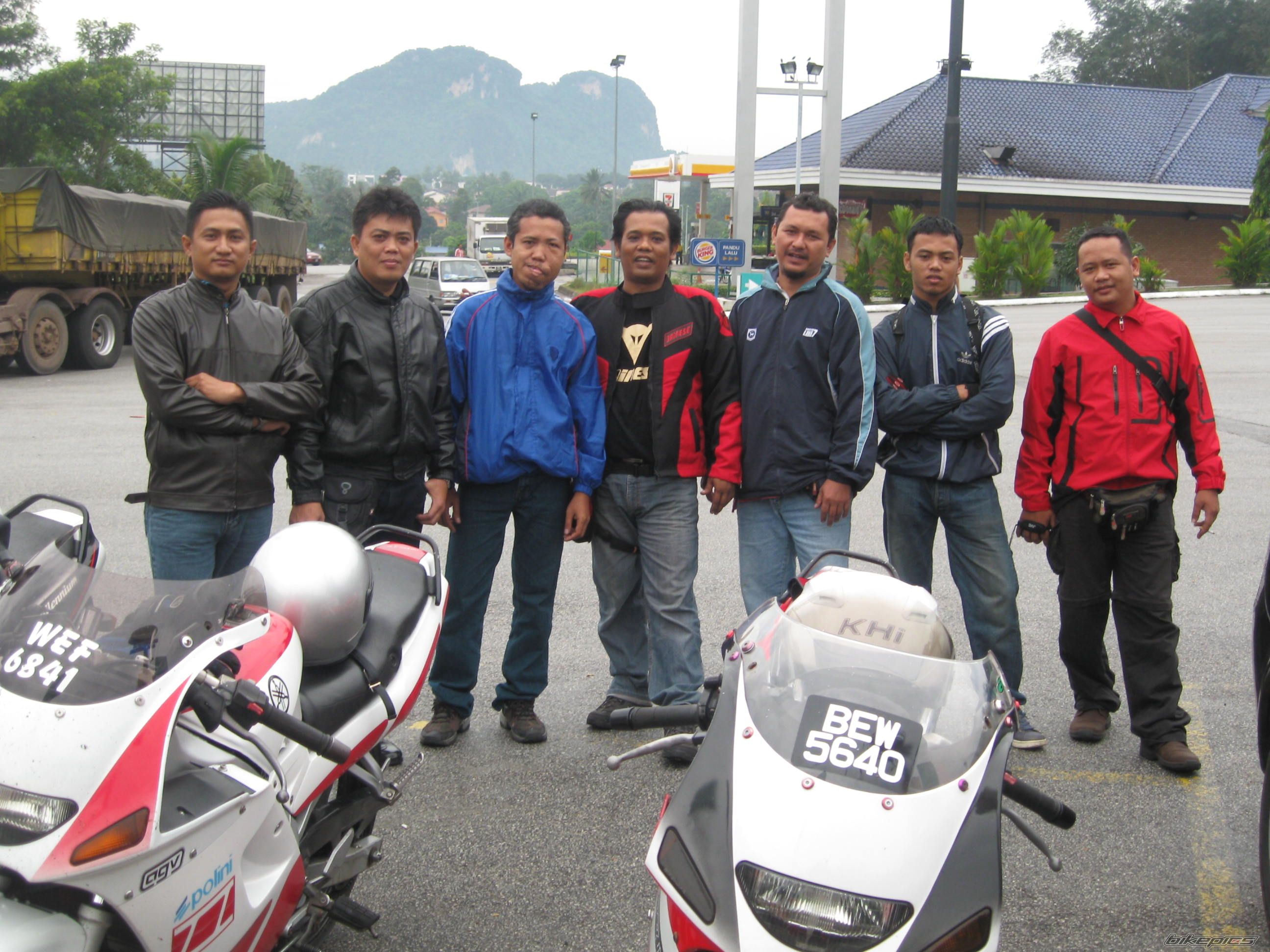 Bike Photo 1477857