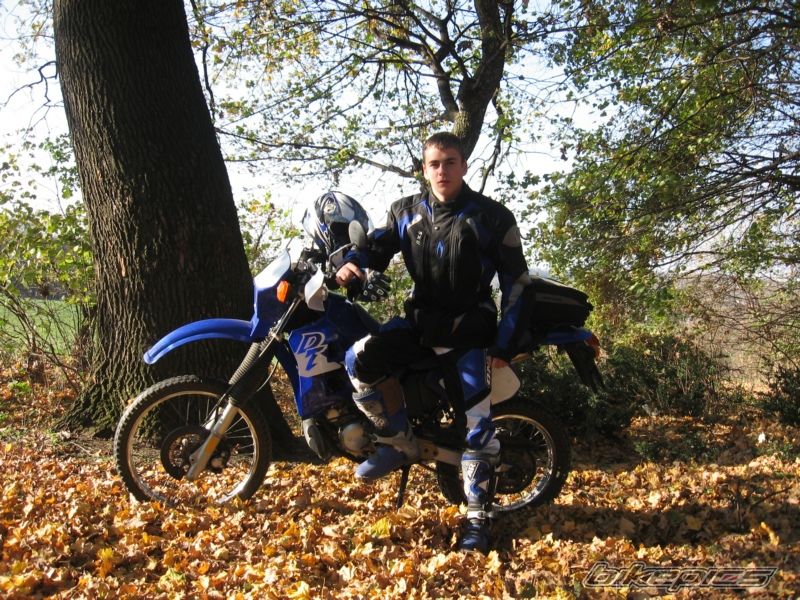 Photo 1477861
