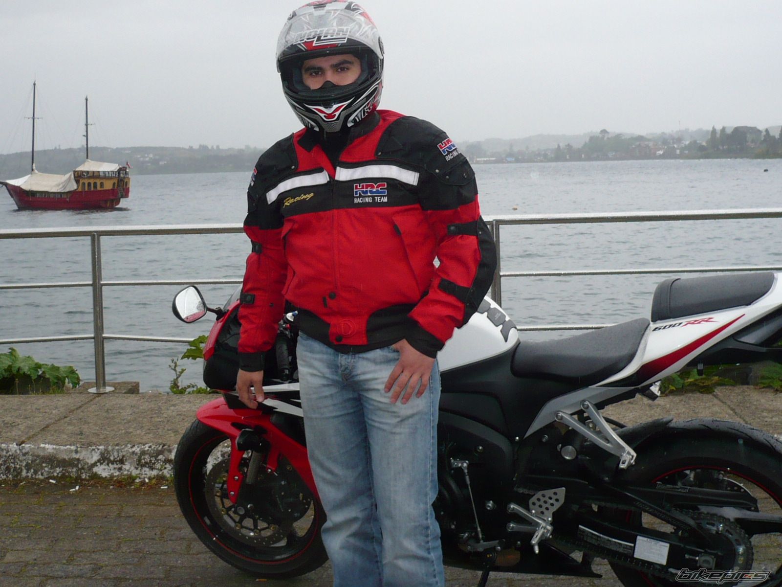 Photo 1477879