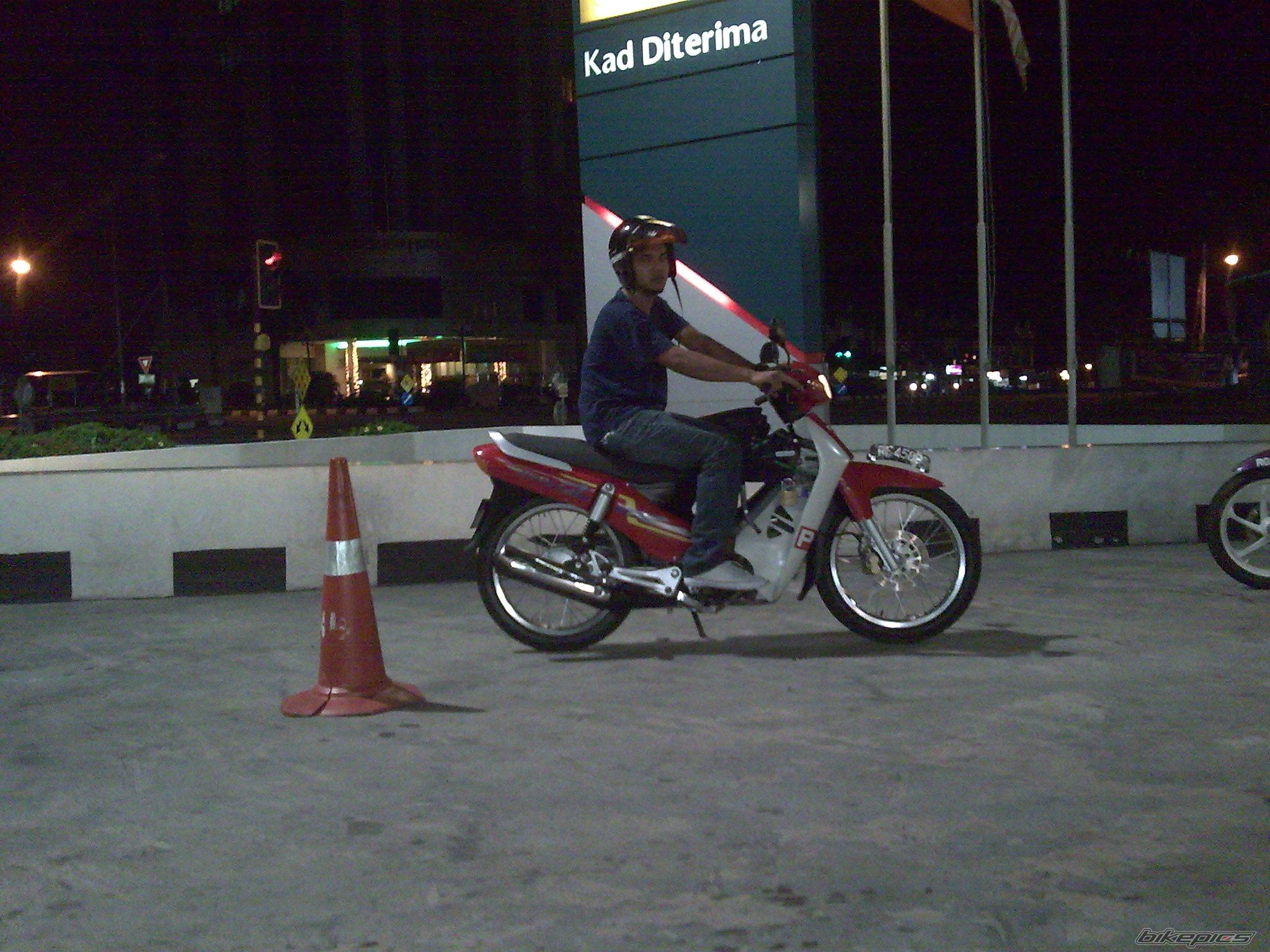 Photo 1477920