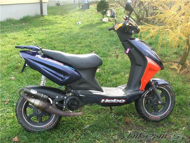 Photo 1477931