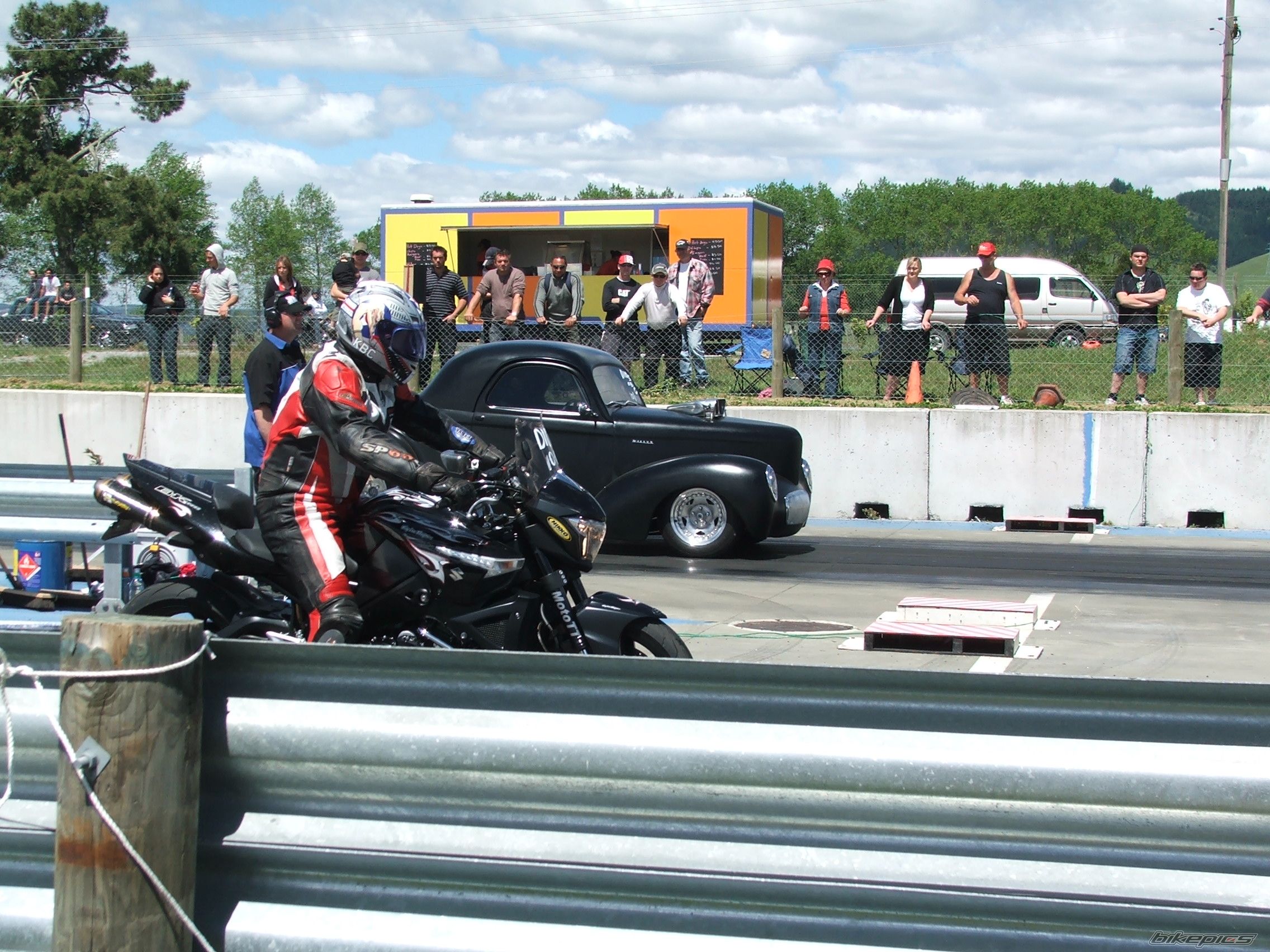 Bike Photo 1477942