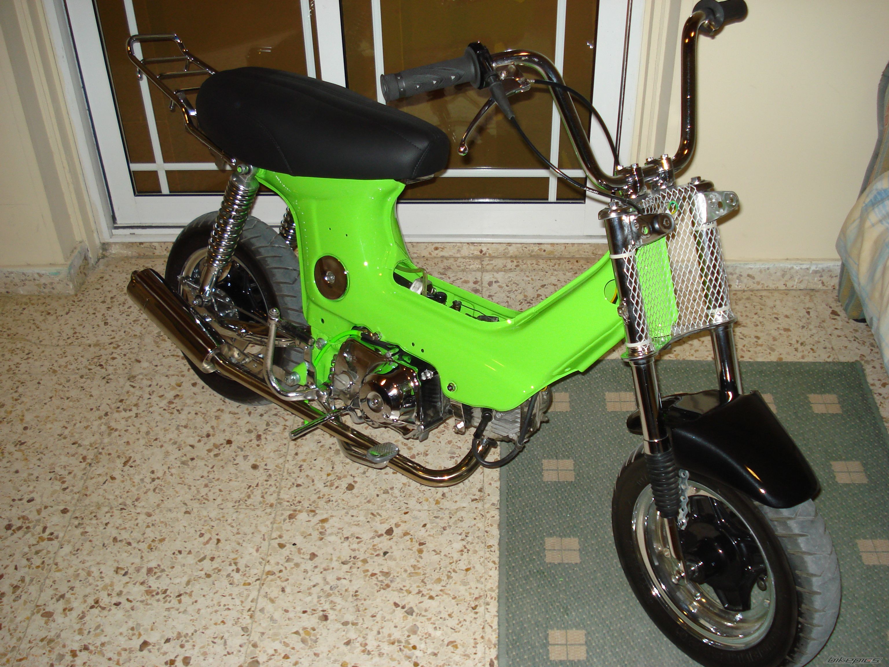 Photo 1477947