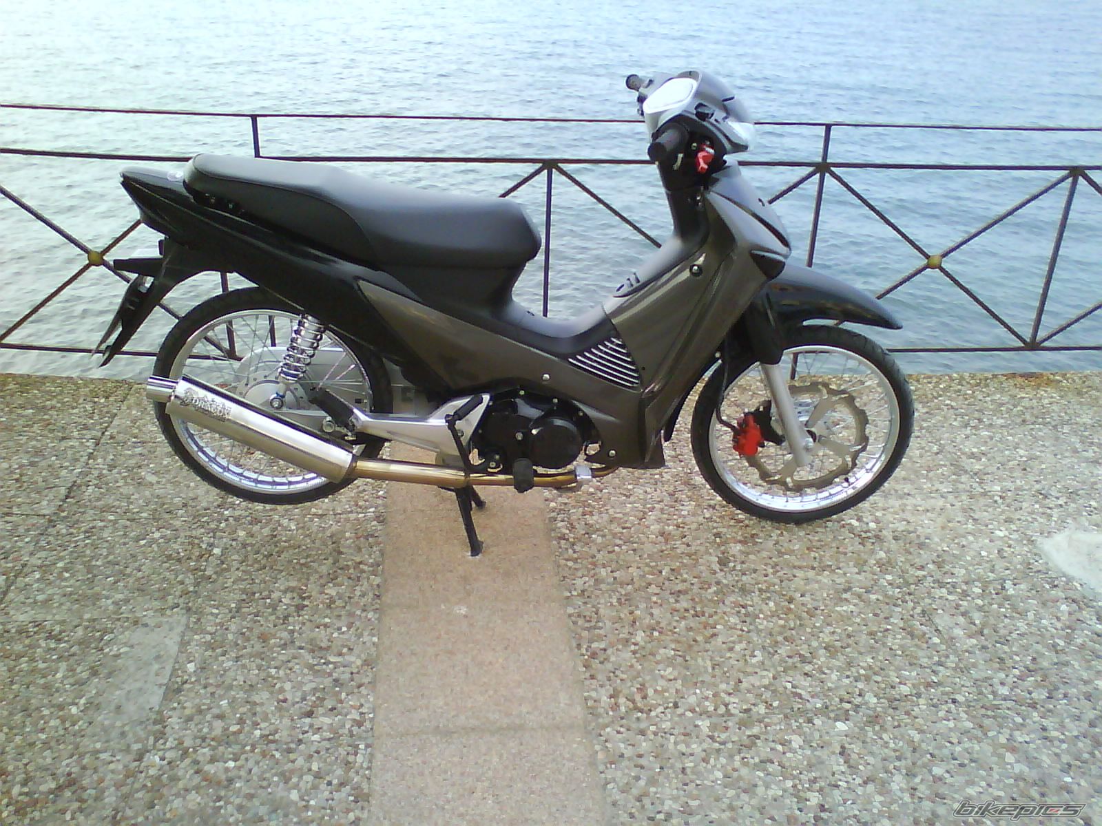 Photo 1478052