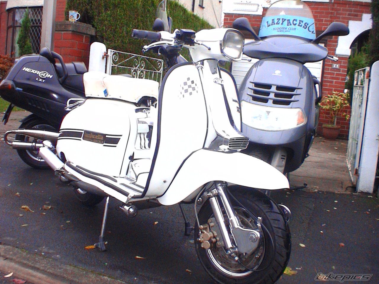Photo 1478417