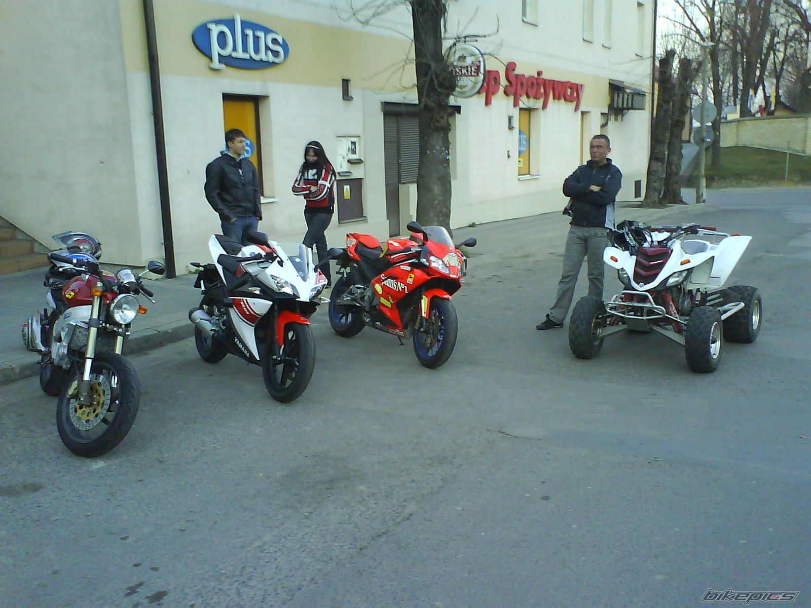 Photo 1478942