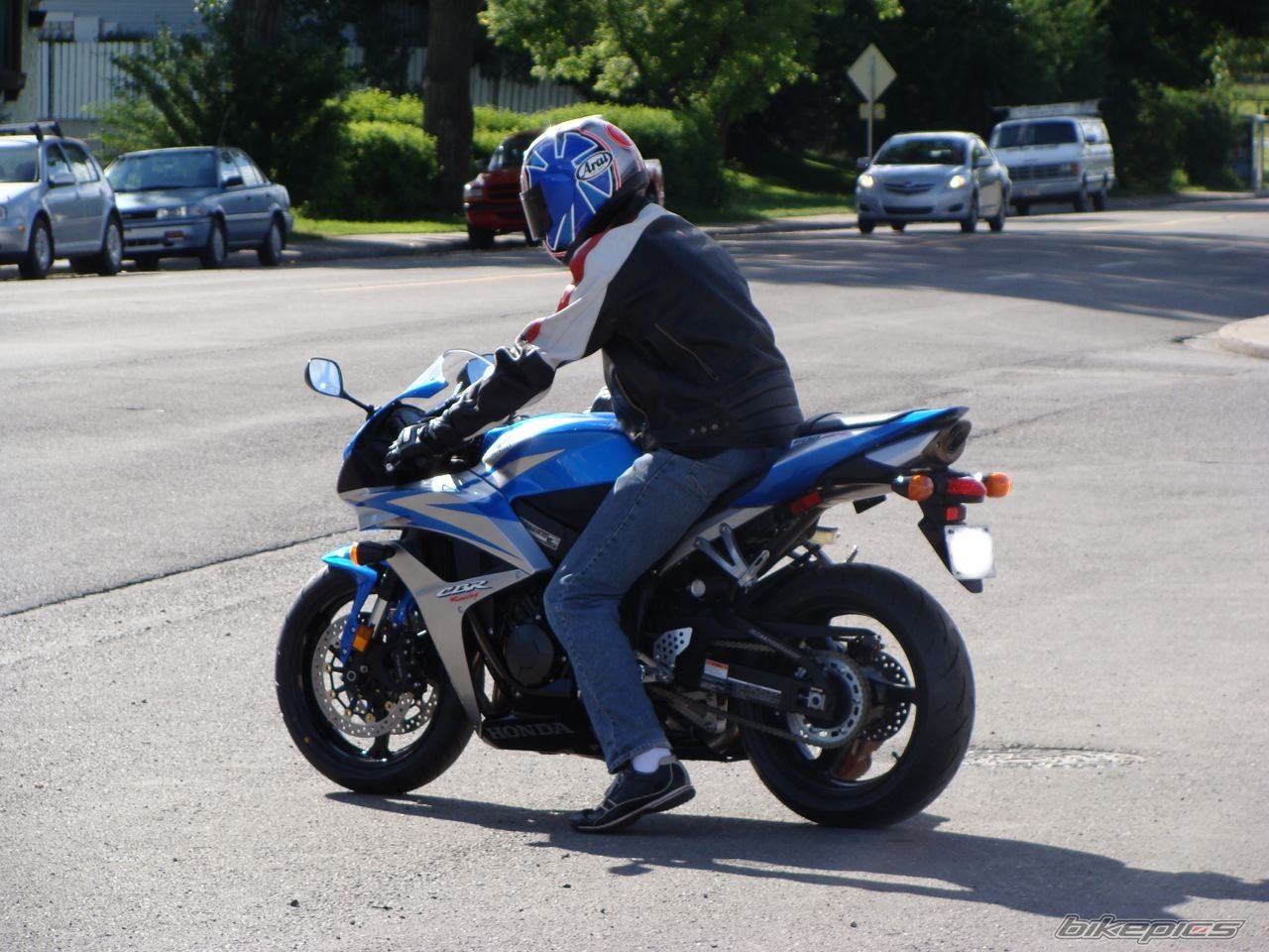 Photo 1479509