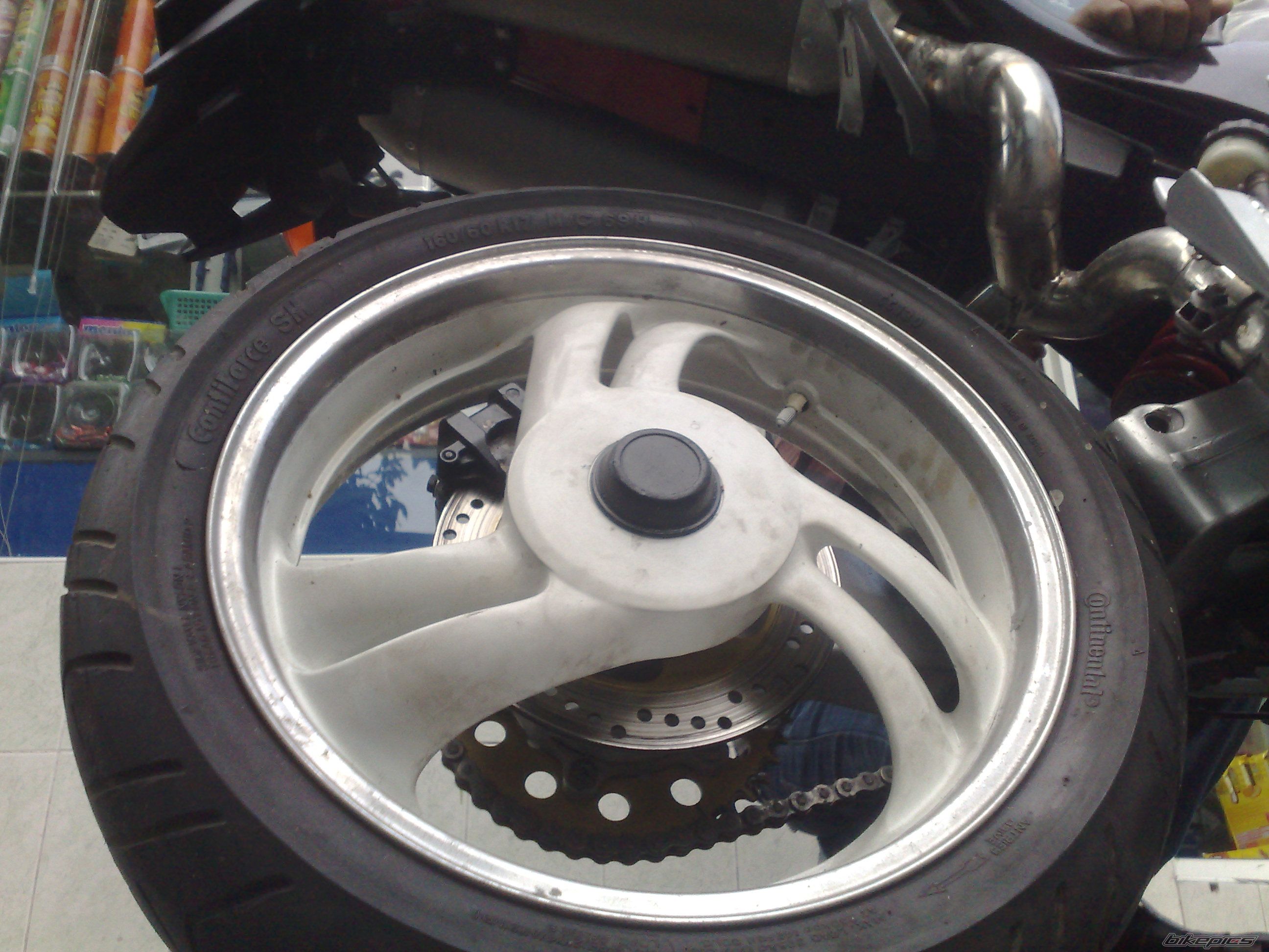 Photo 1479694