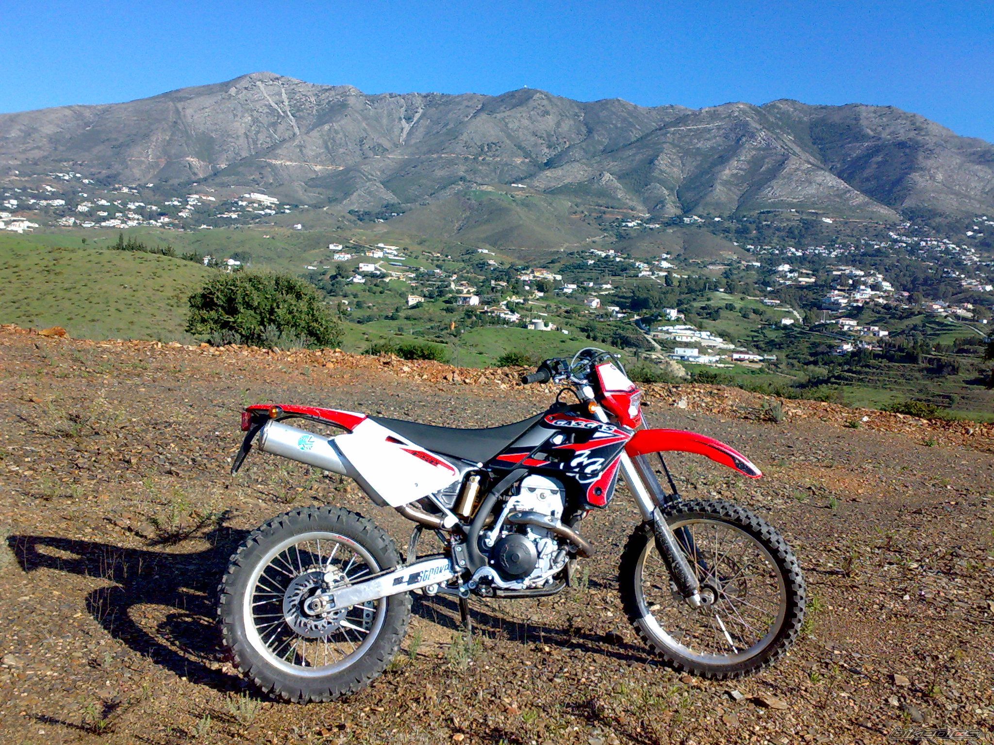 Photo 1479729