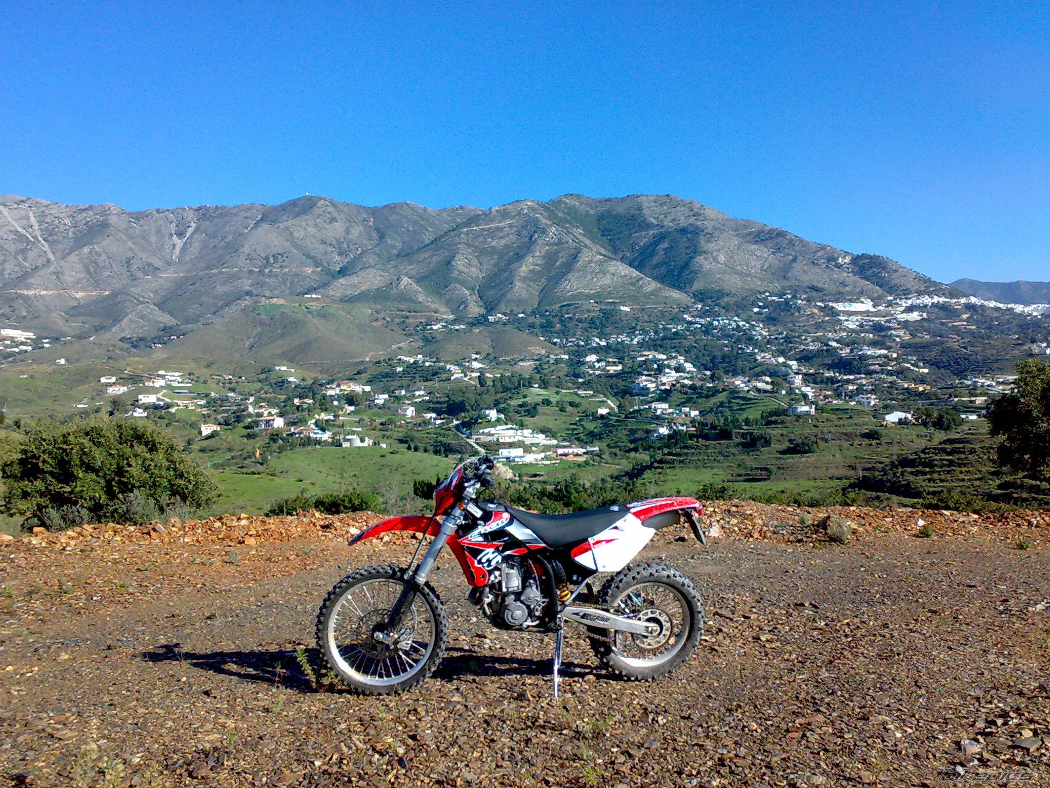 Photo 1479743
