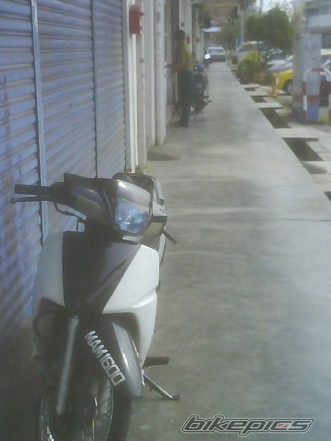 Photo 1479837