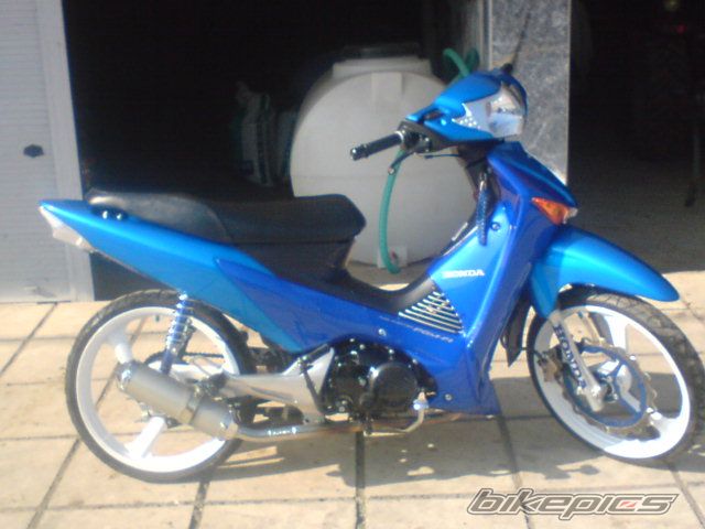 Photo 1480233