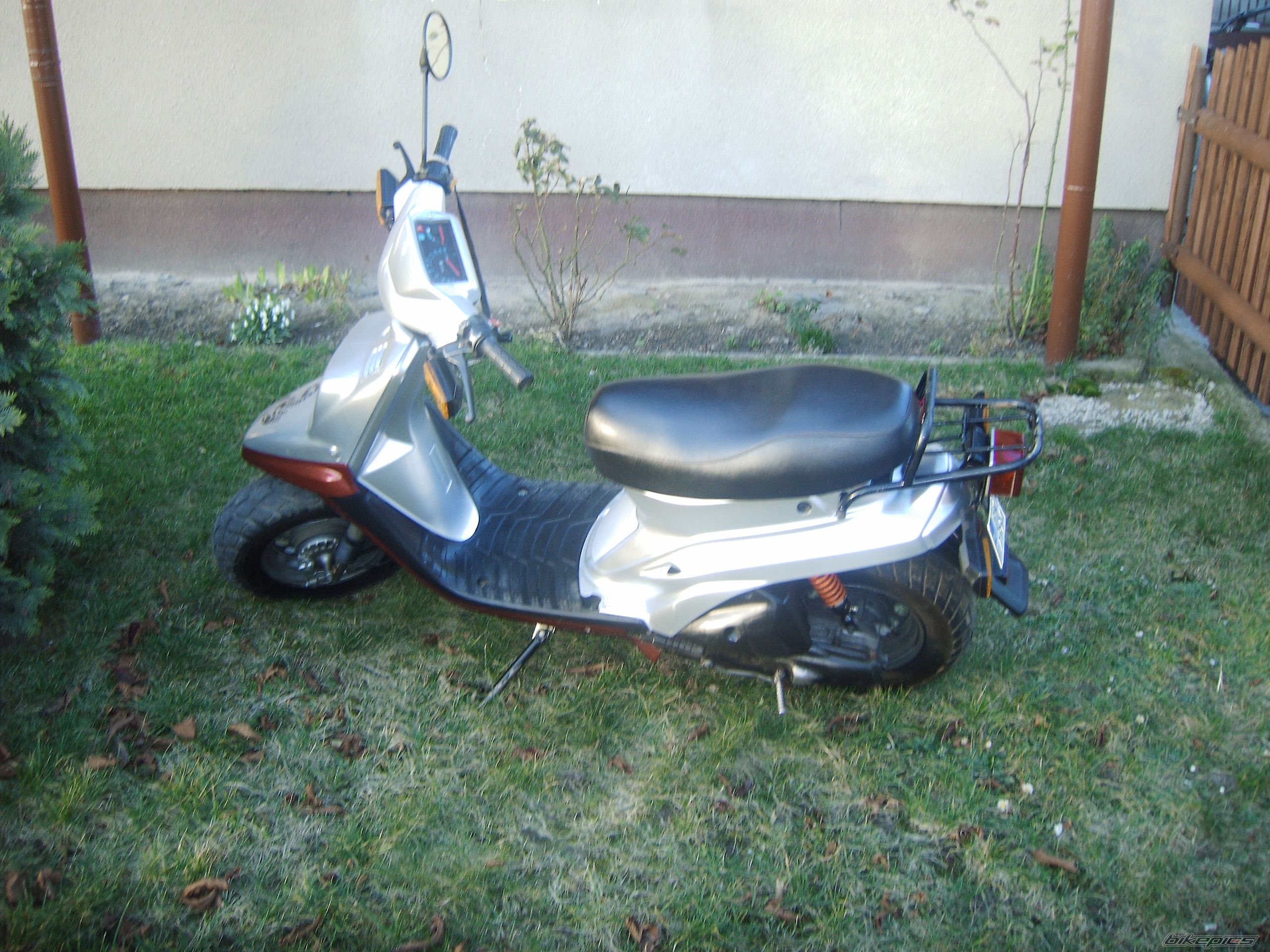 Photo 1480878
