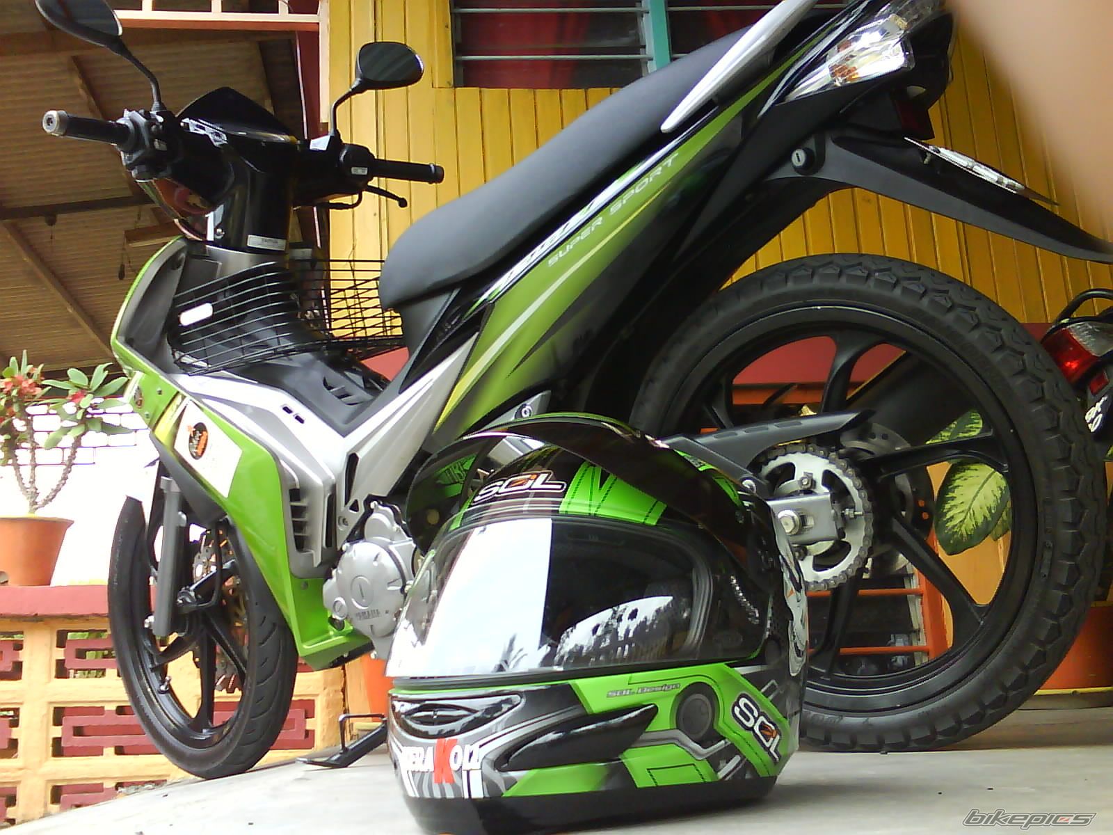Photo 1481509