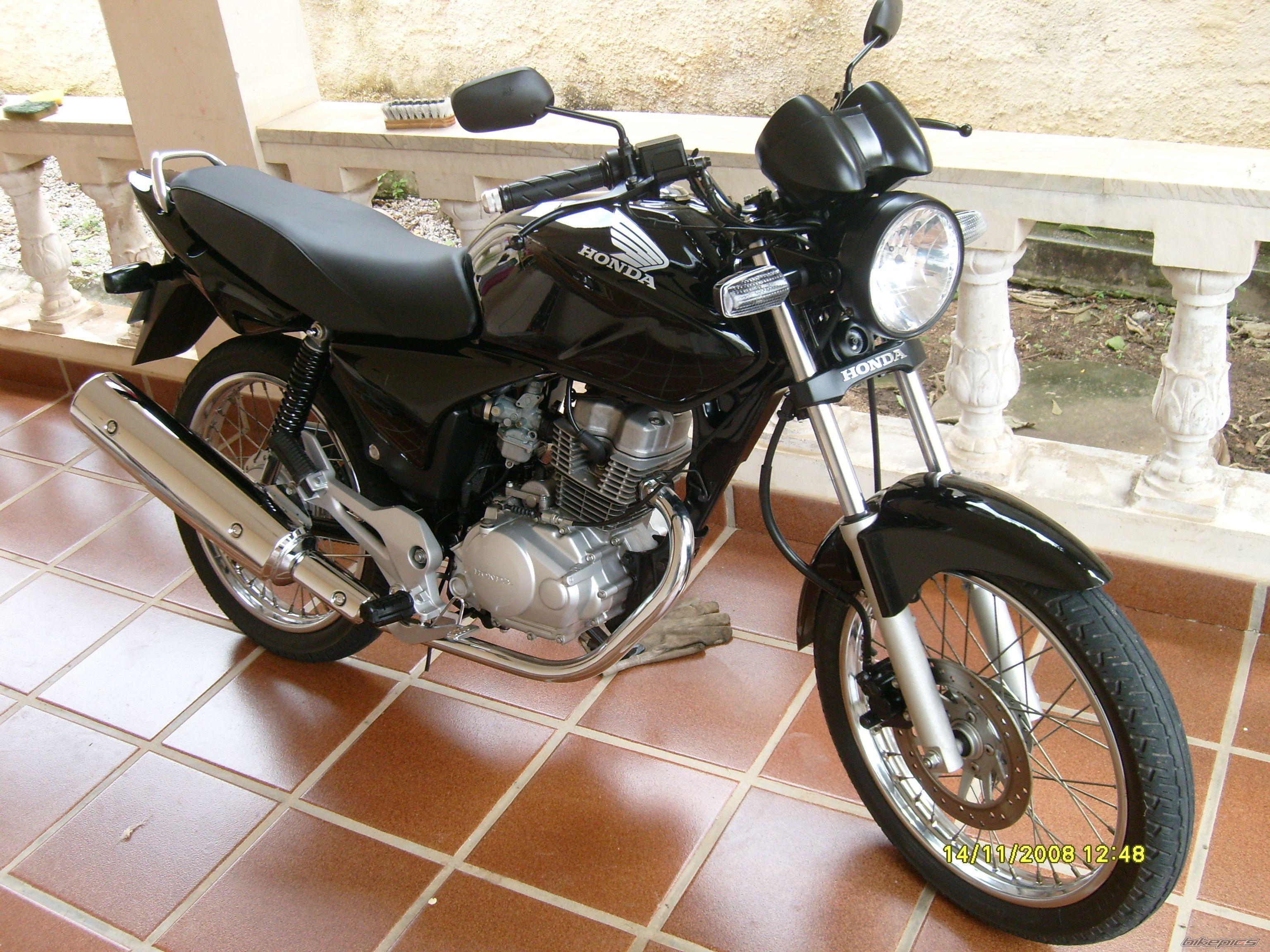 Photo 1481972