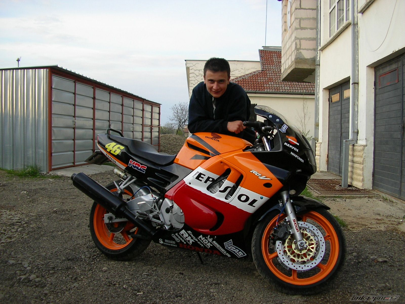 Photo 1482205