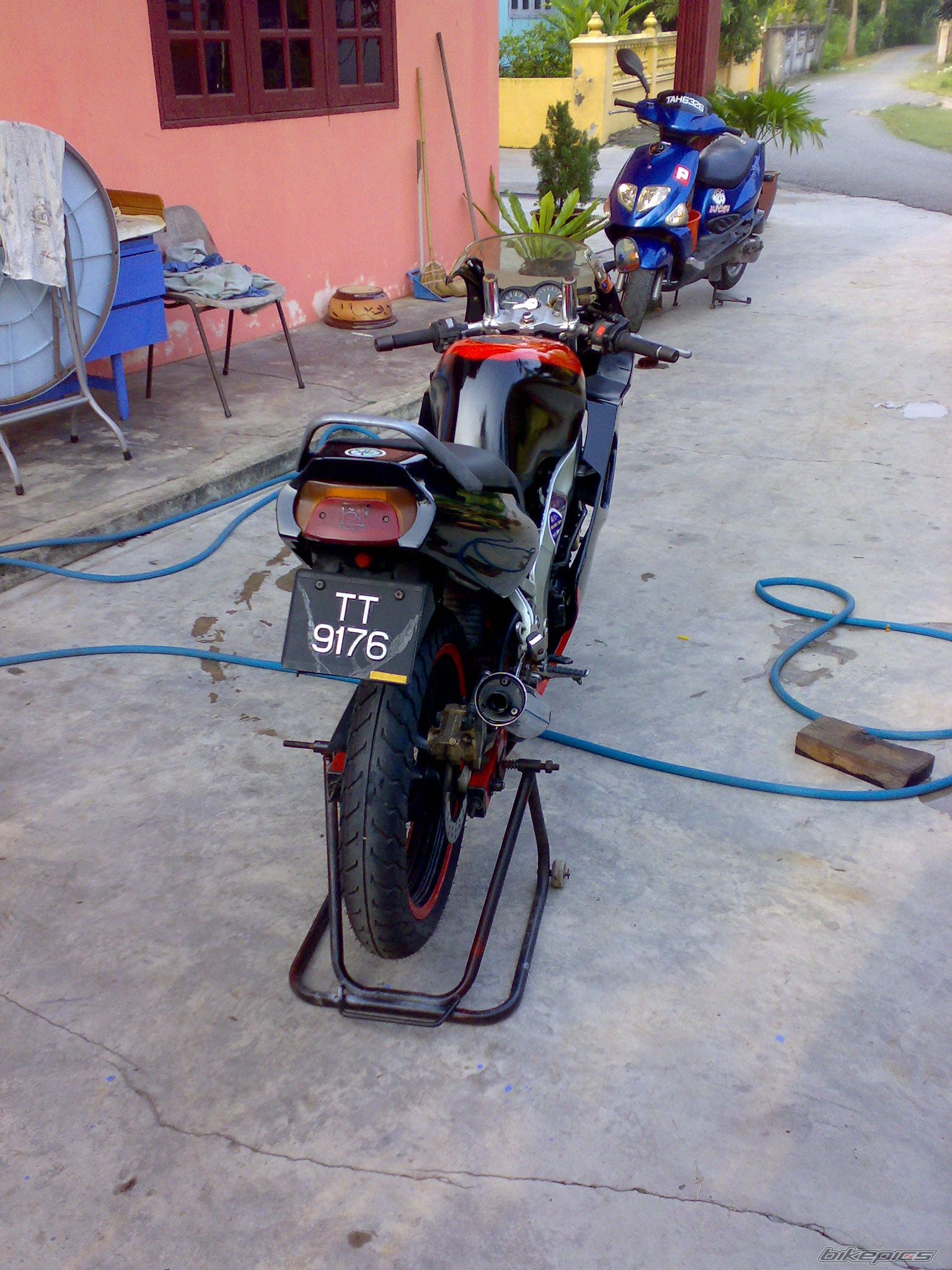 Photo 1483063