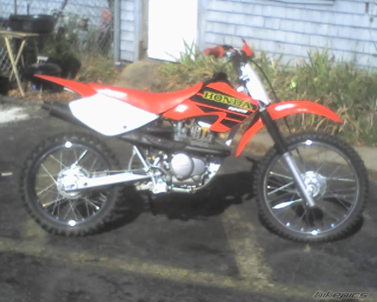 Photo 1483324