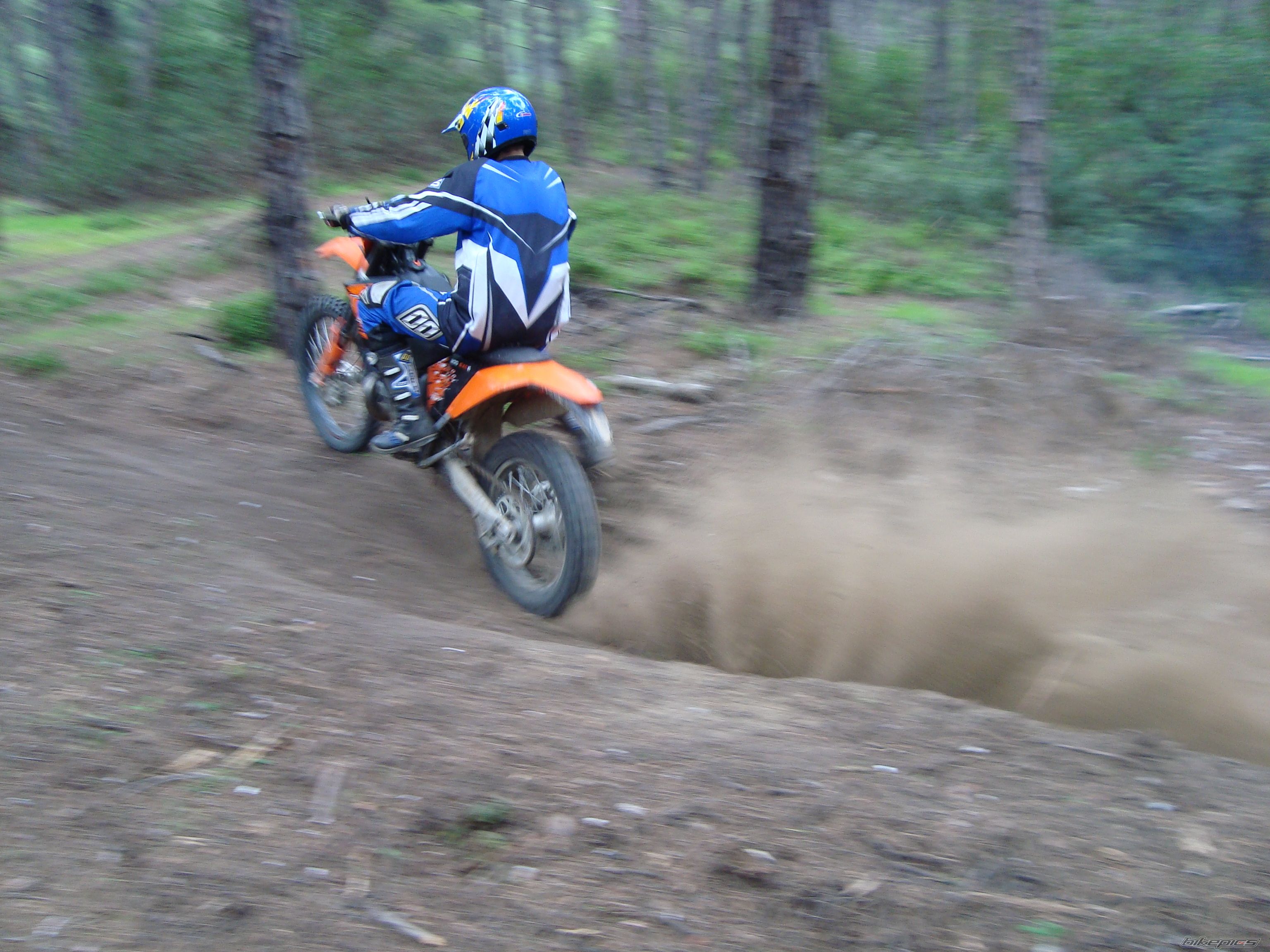 Photo 1483541