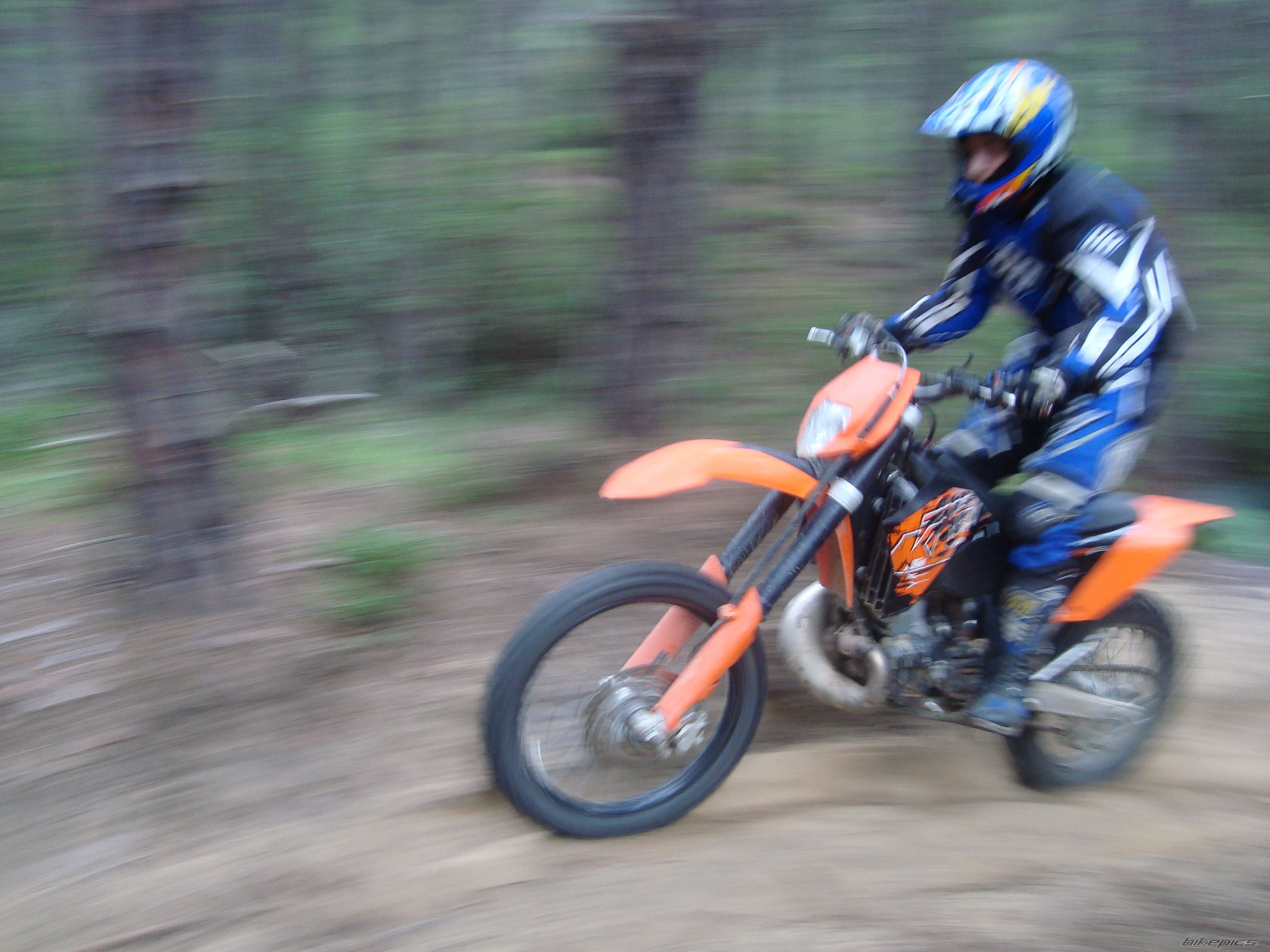 Photo 1483548