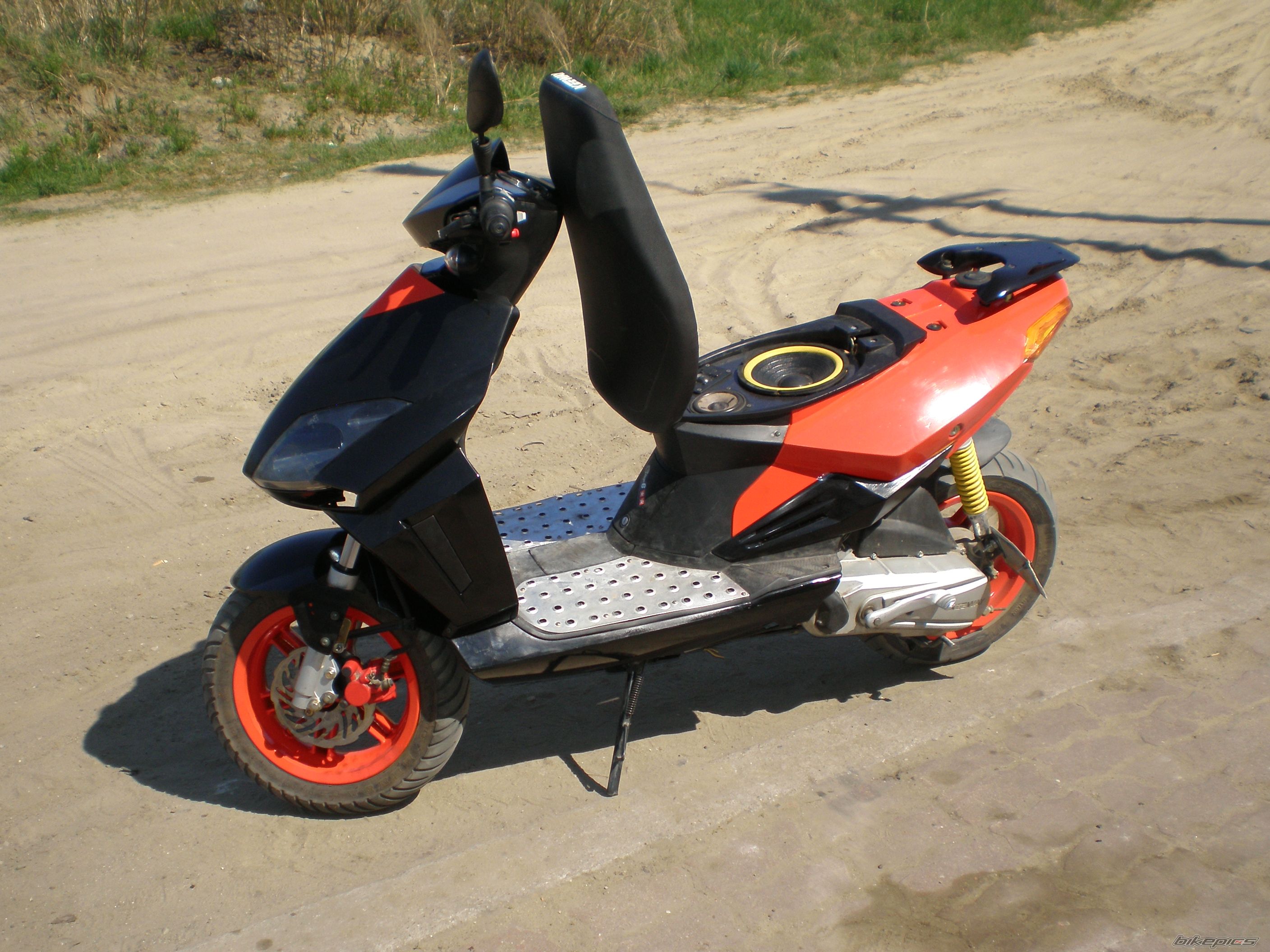 Photo 1483639
